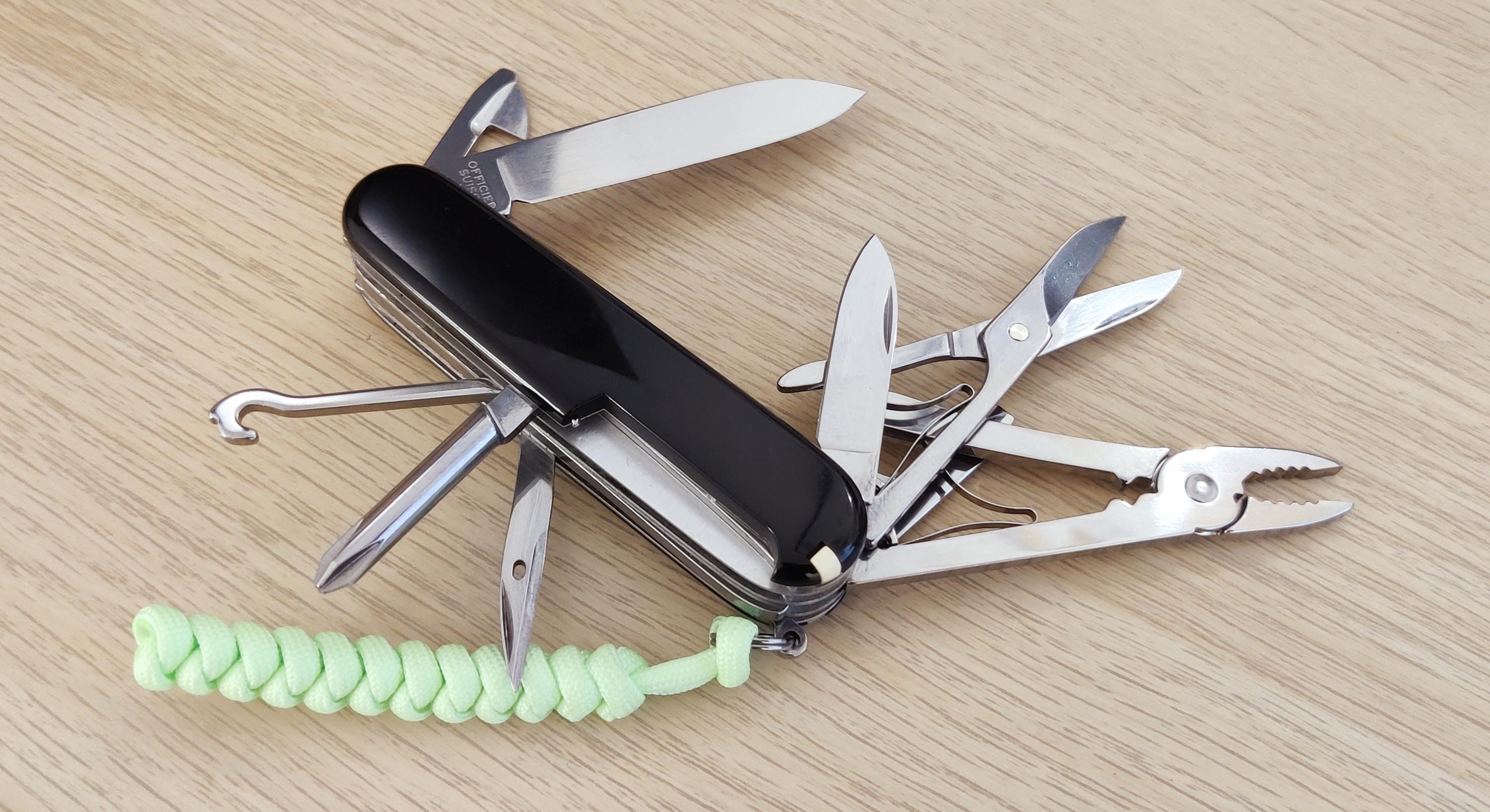 Victorinox Swiss Army Deluxe Tinker preto