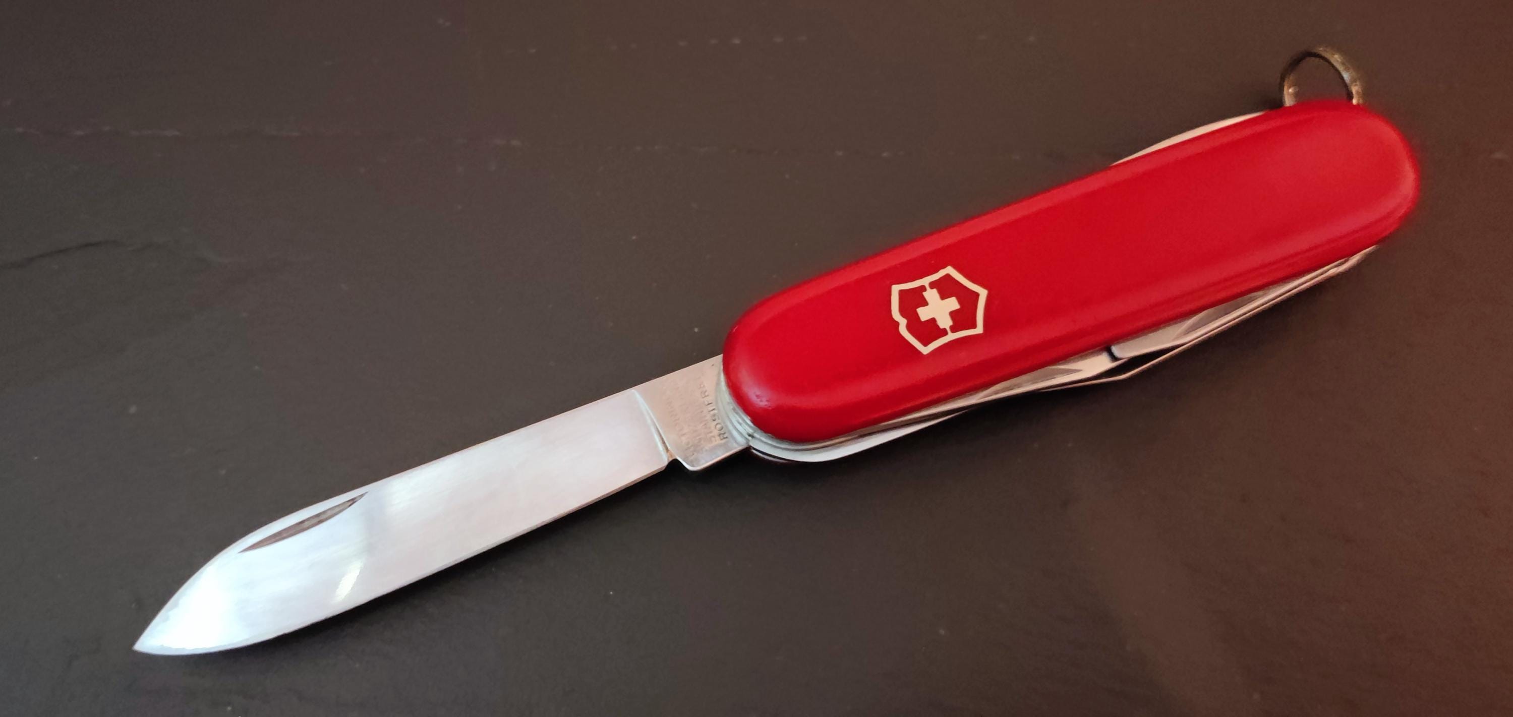 Victorinox Swiss Army Hiker Victoria 1971-73