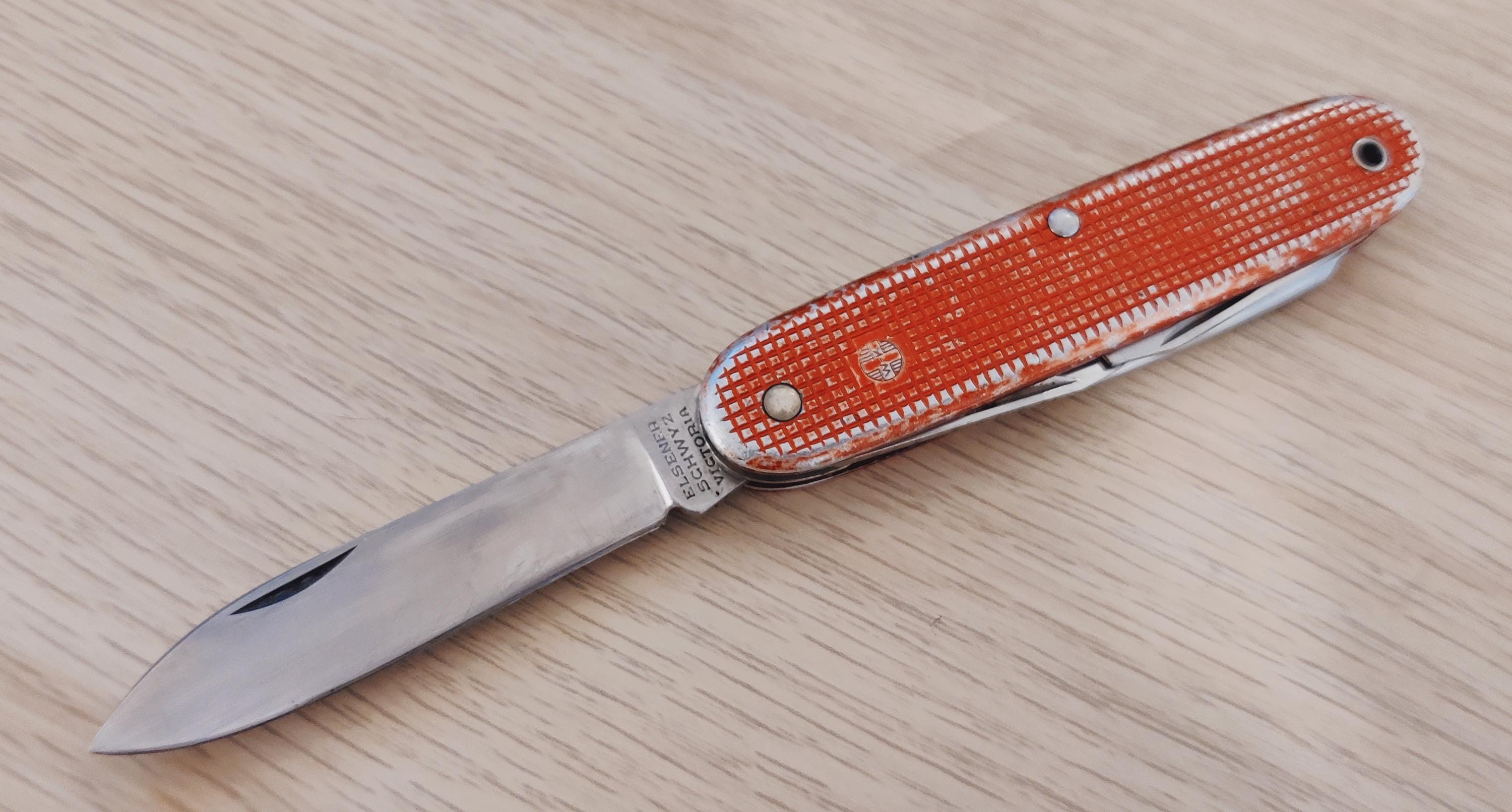 Victorinox Swiss Army Soldier 1966 Elsener Victoria Vermelho
