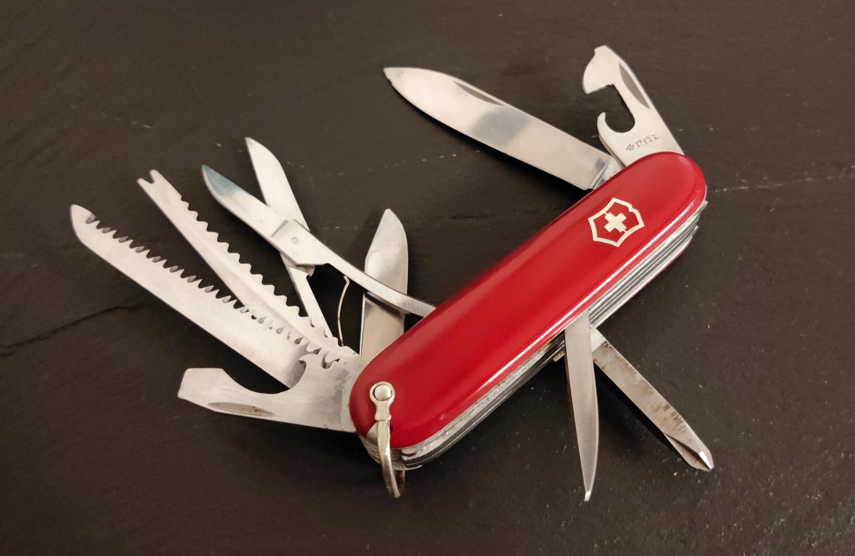 Victorinox Swiss Army Deluxe Fisherman Model 136f Victoria 1961-1963