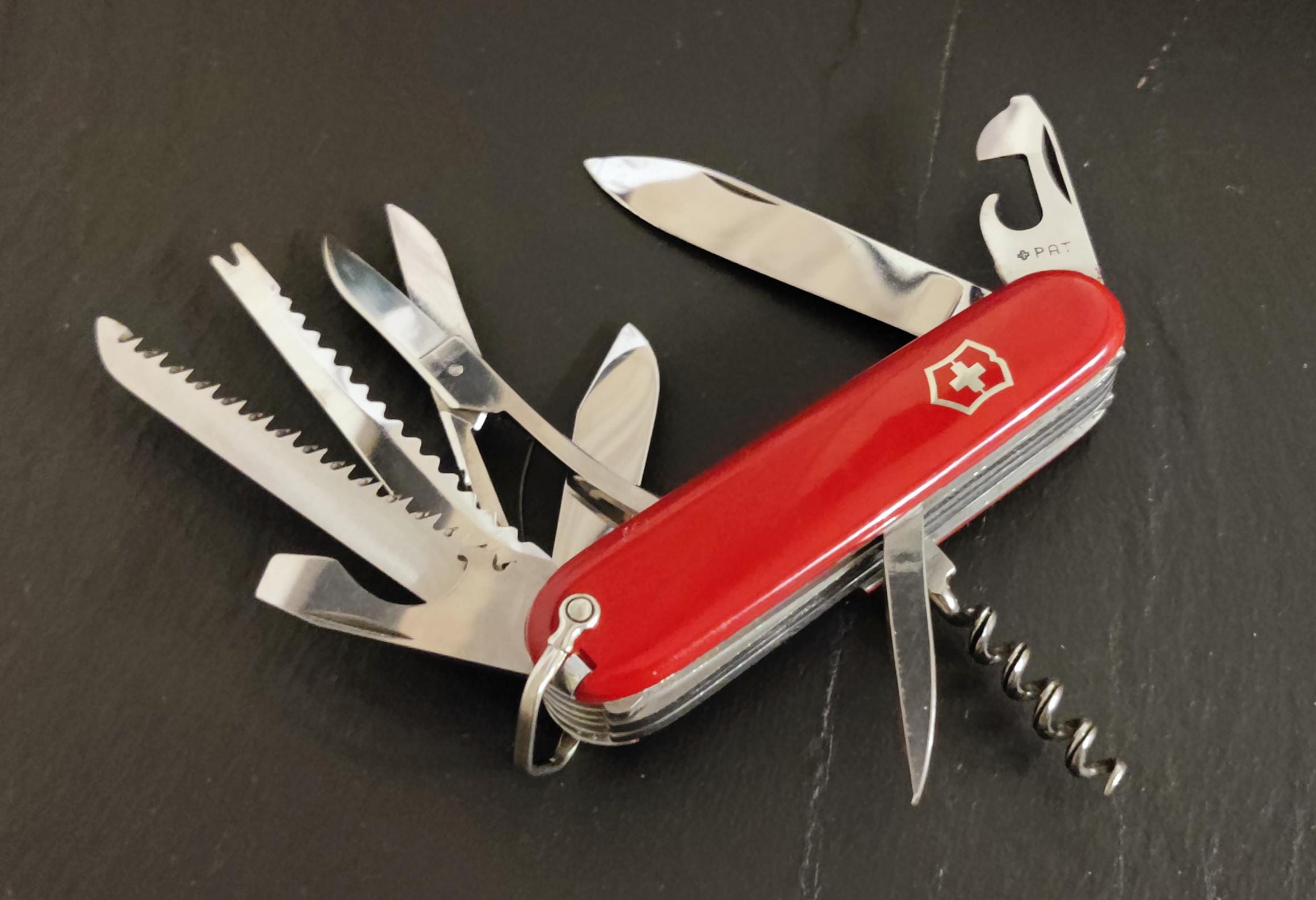 Victorinox Swiss Army Deluxe Angler Fishermesser Model 236f Victoria 1963-1966
