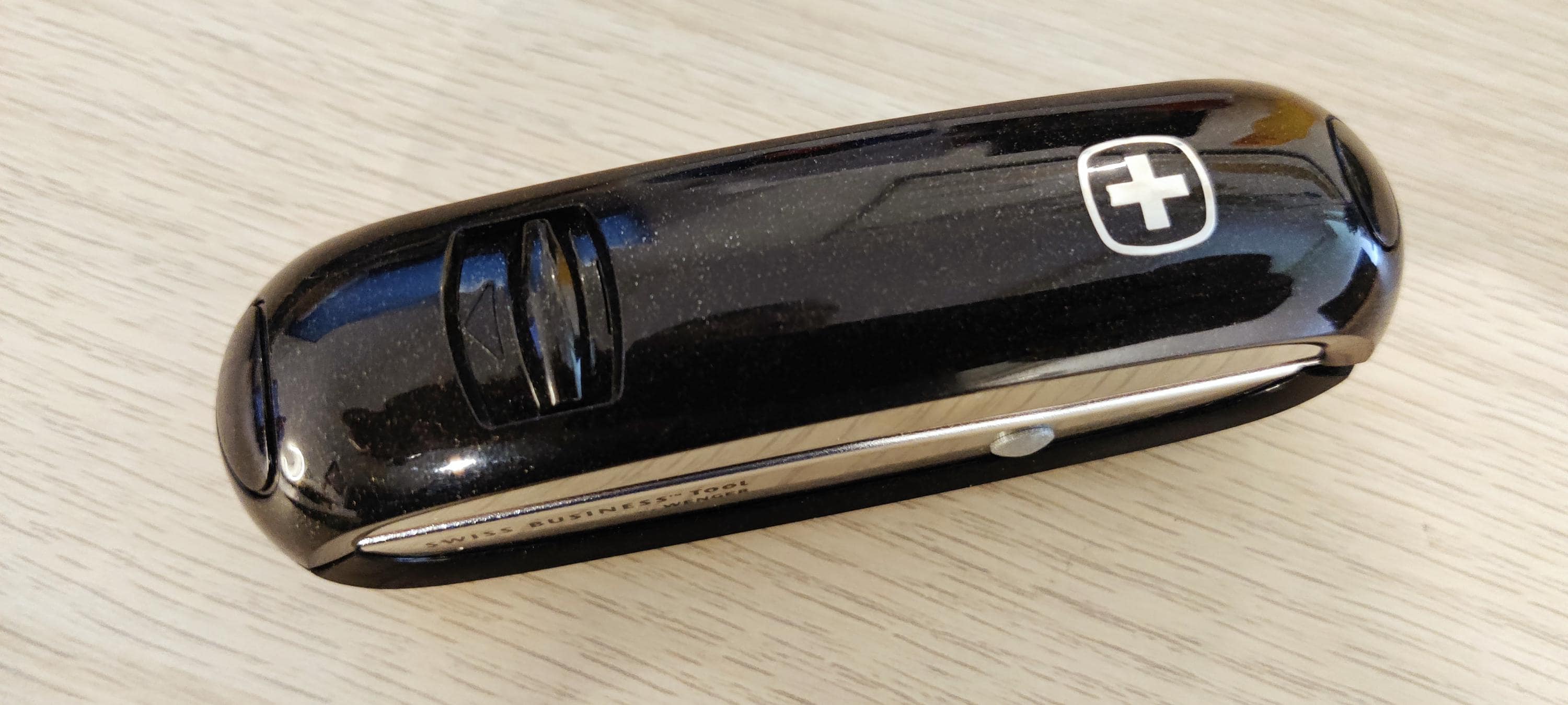 Wenger Swiss Army Business tool 45