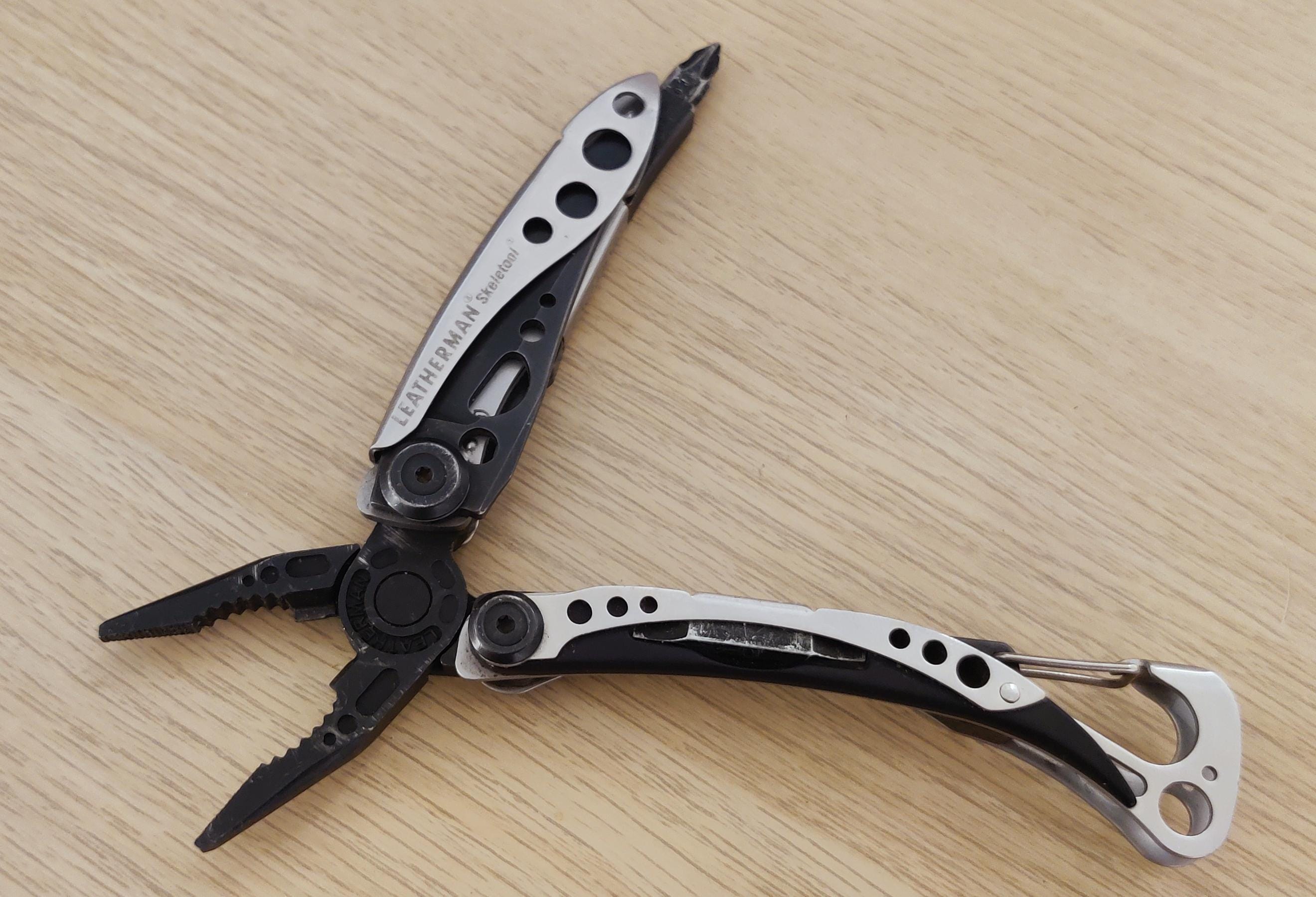 Leatherman Skeletool Silver Black