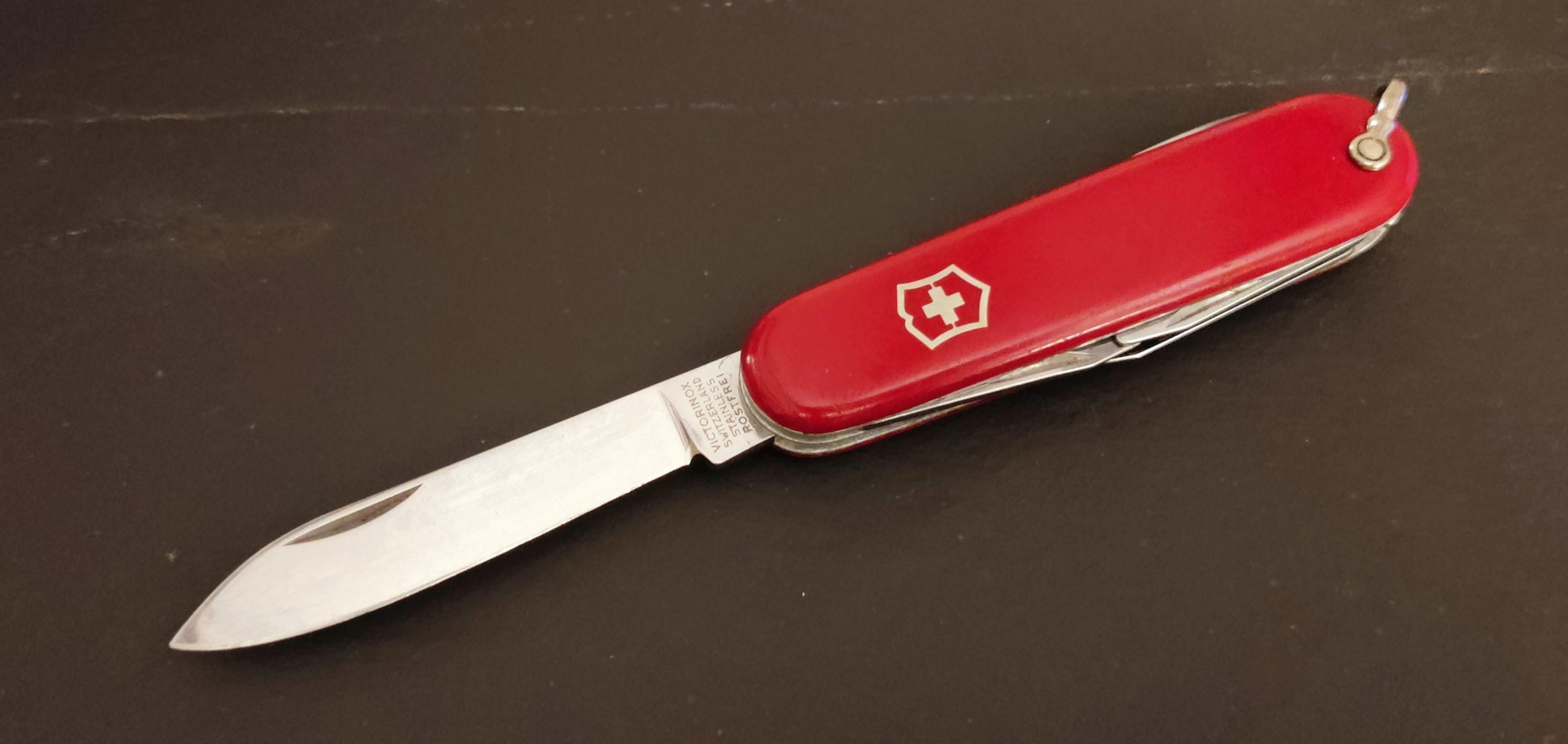 Victorinox Swiss Army Standard 234U Victoria 1961-68 Bail