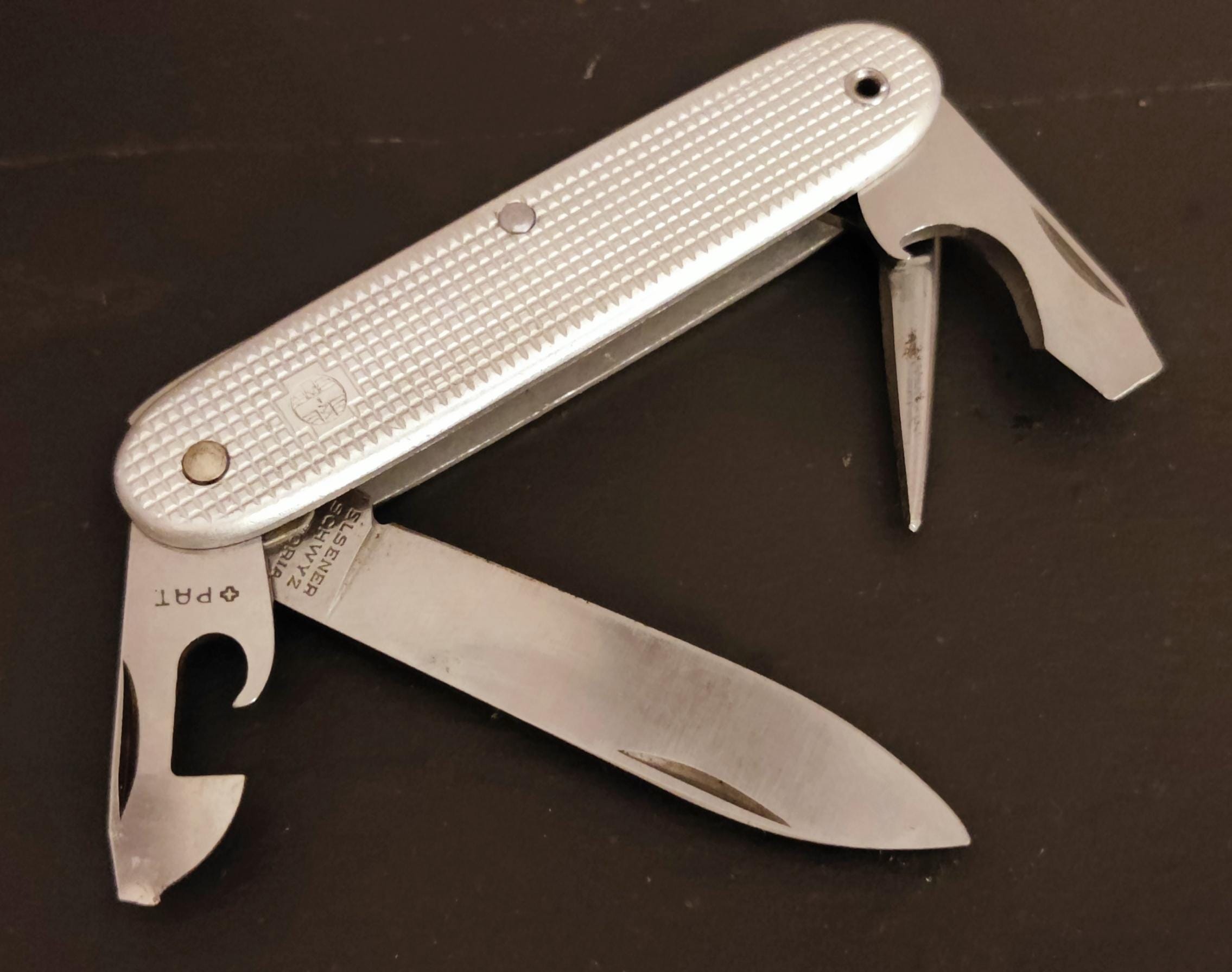 Victorinox Swiss Army Alox soldado 1971 Elsener Victoria