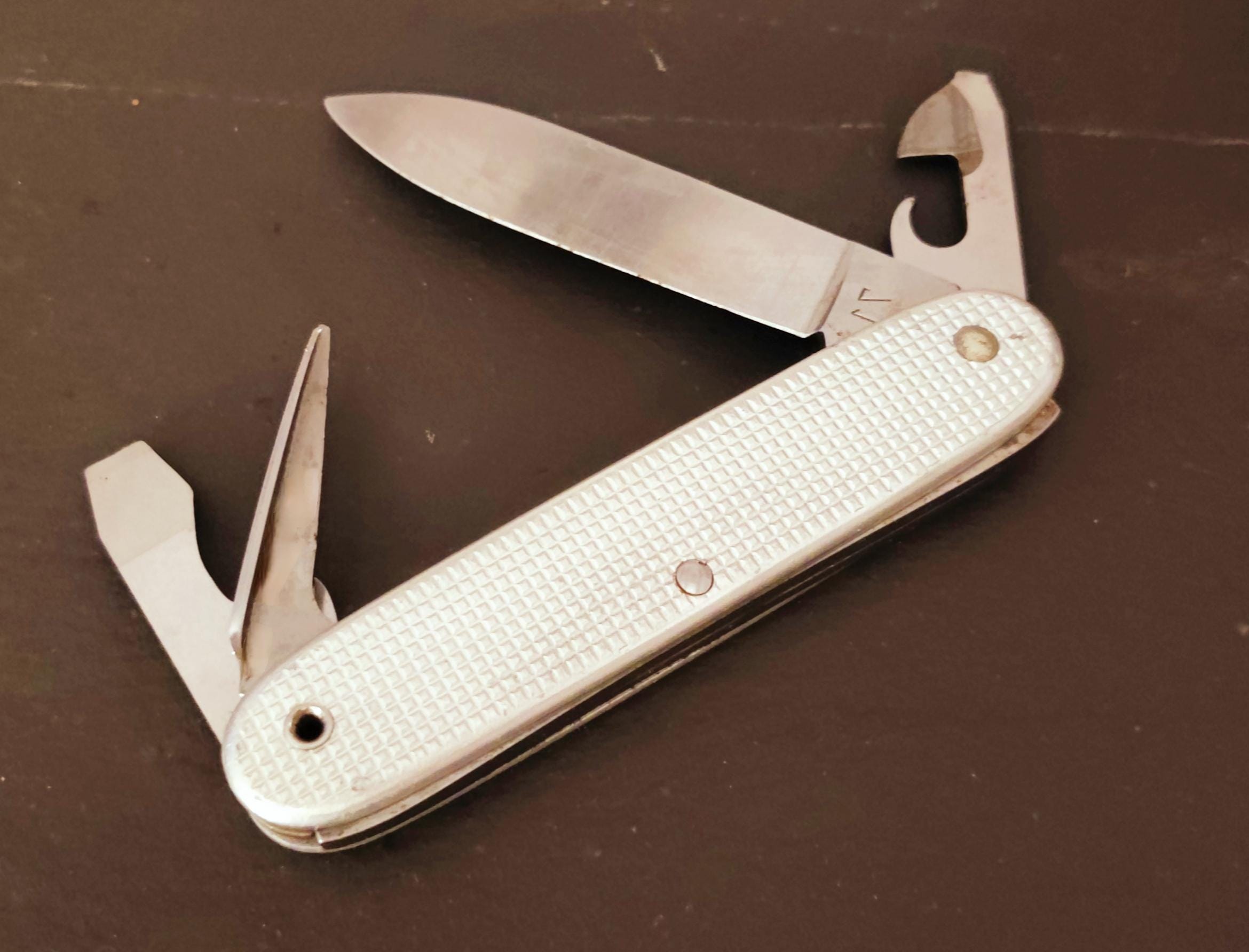 Victorinox Swiss Army Alox soldado 1971 Elsener Victoria