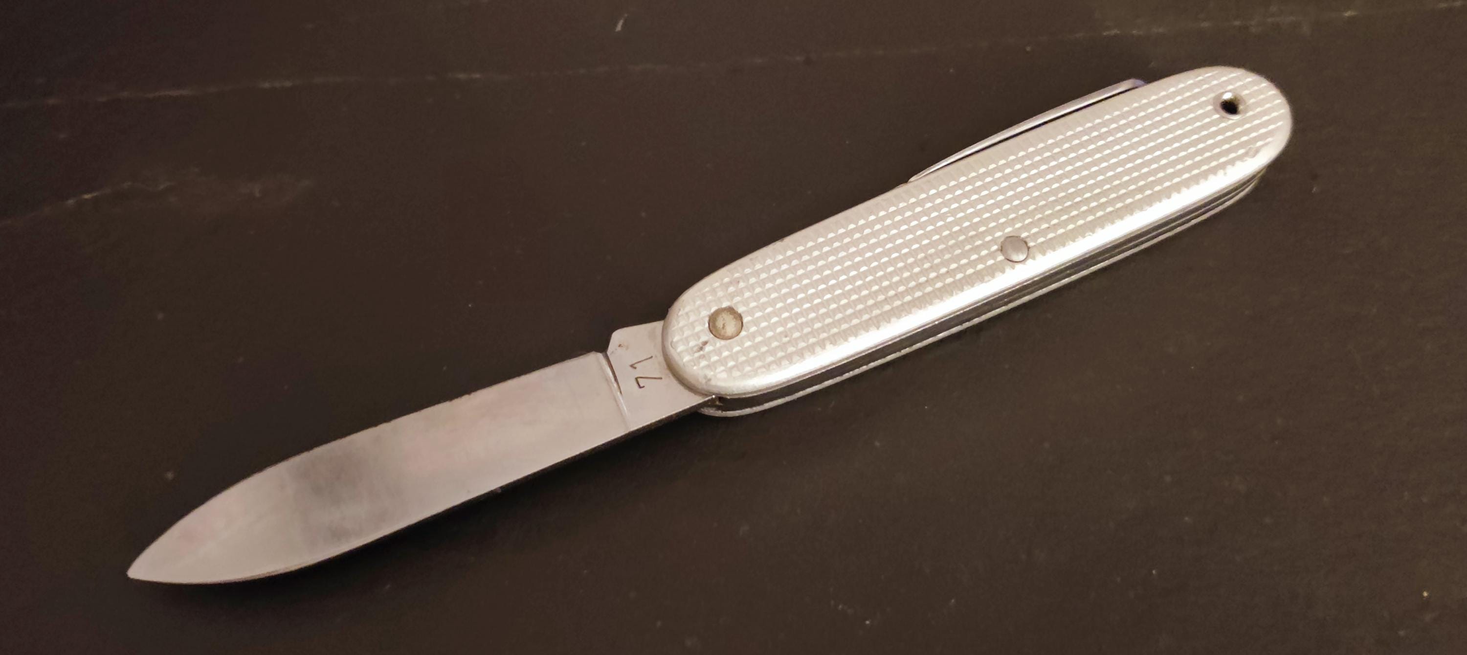 Victorinox Swiss Army Alox soldado 1971 Elsener Victoria