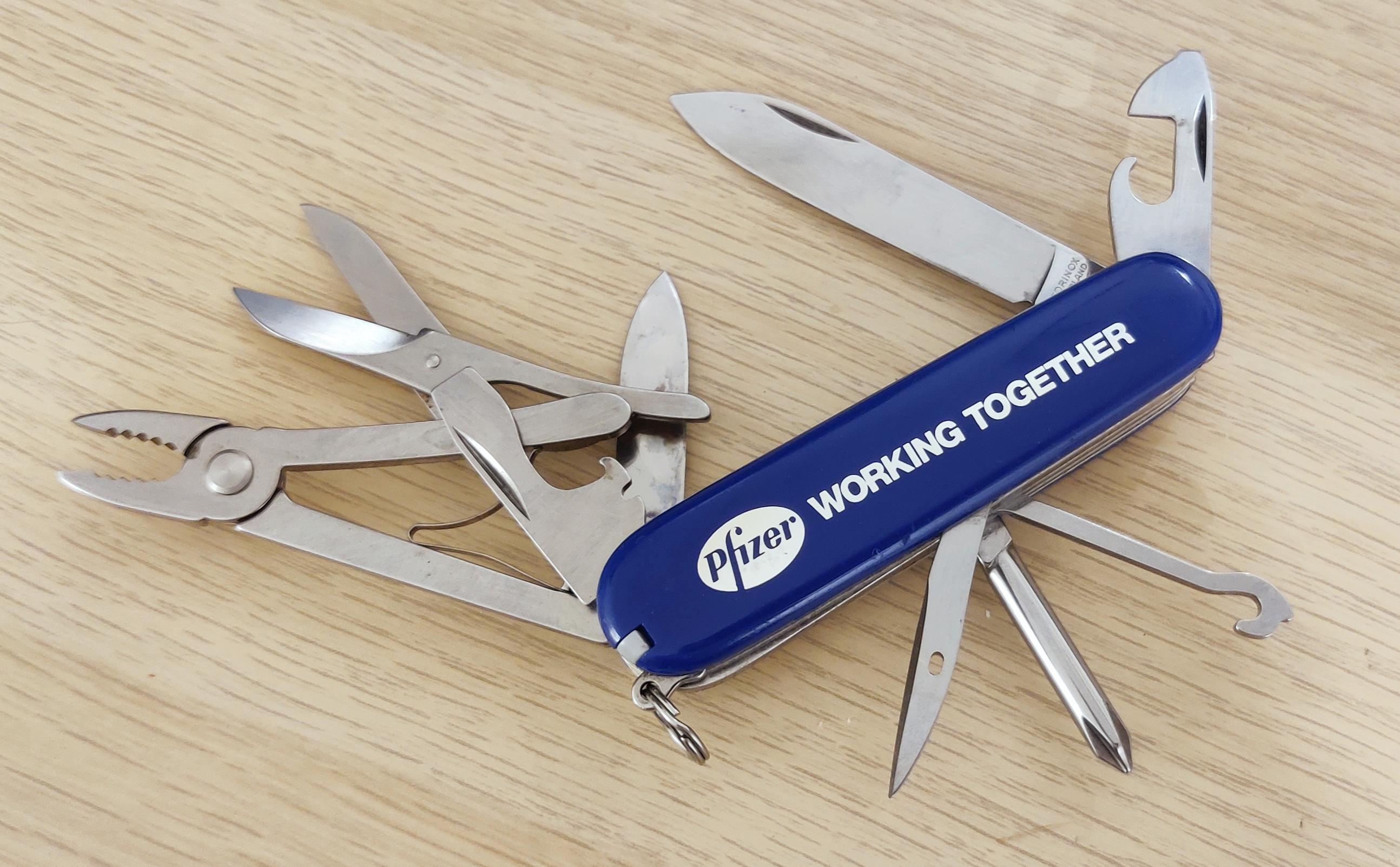 Victorinox Swiss Army Deluxe Tinker Blue Pfizer