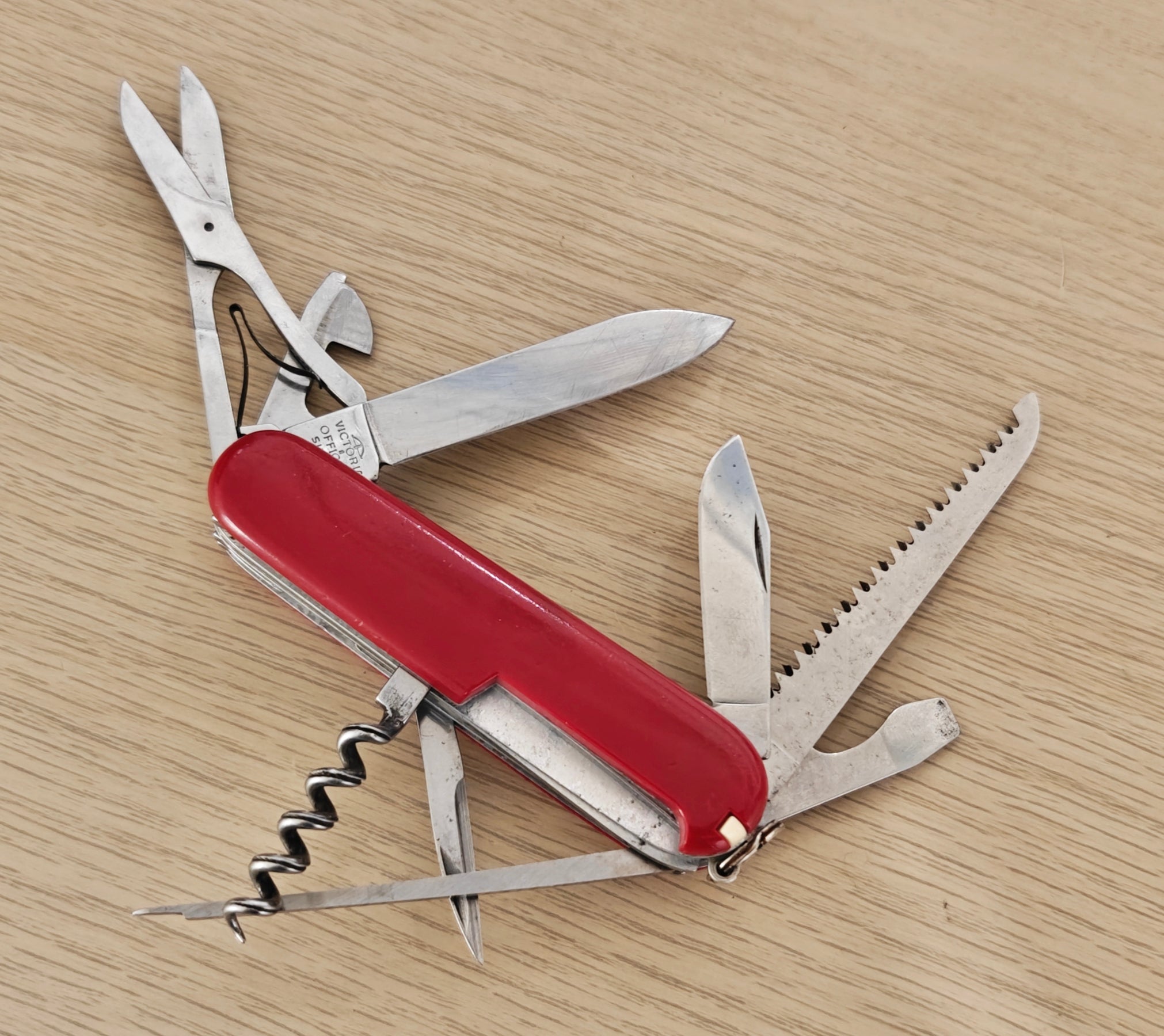 Victorinox Swiss Army Huntsman Victoria LNF 236U 1971-1973