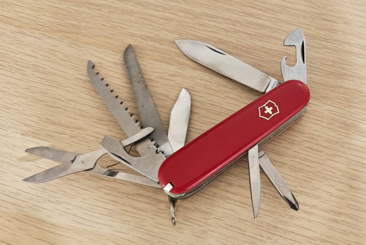 Victorinox Swiss Army Knife Master Craftsman 136maU Victoria 1971-1973
