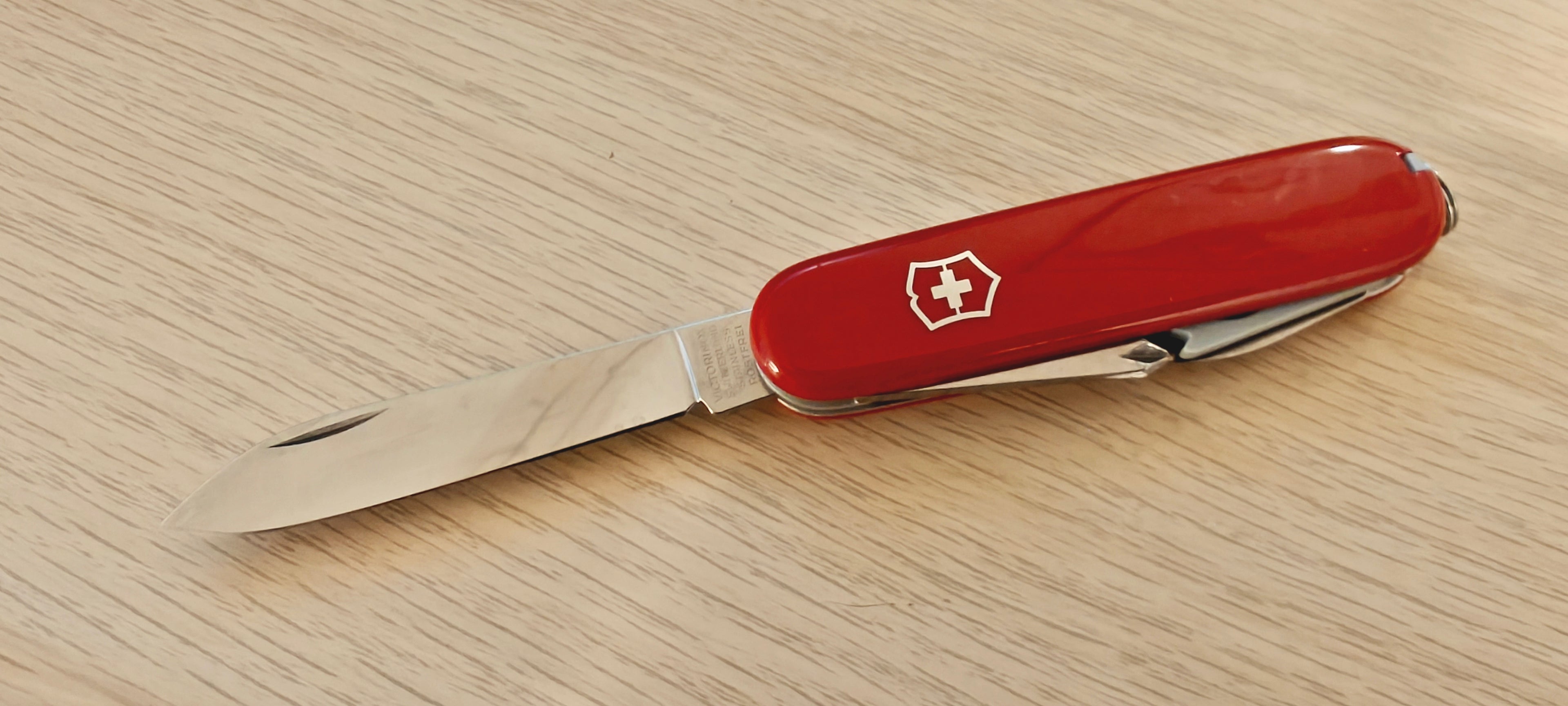 Victorinox Swiss Army Scientist 1986 NIB