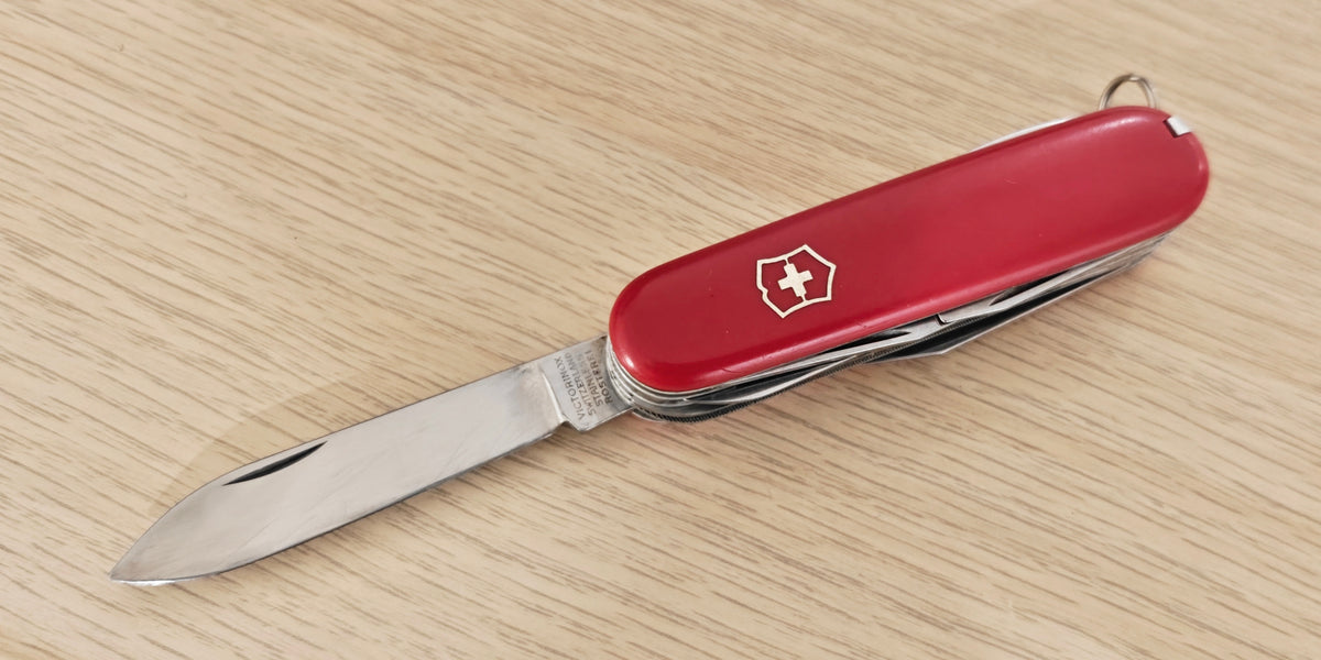 Victorinox Swiss Army Knife Master Craftsman 136maU Victoria 1971-1973