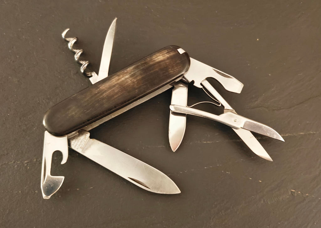 Victorinox Swiss Army Knife Climber Small 84mm 1976-1978 Horn