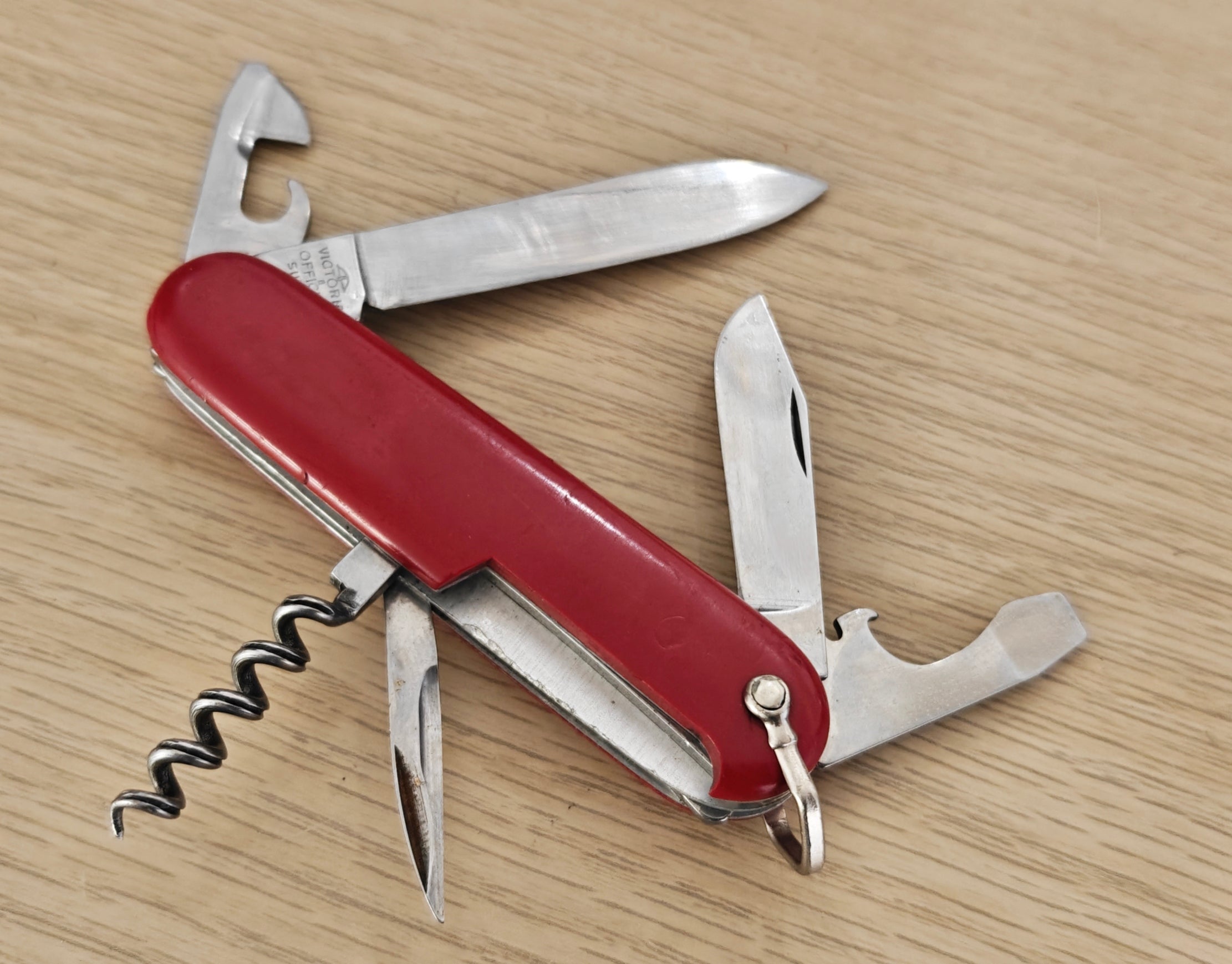 Victorinox Swiss Army Standard Victoria 1971 Bail