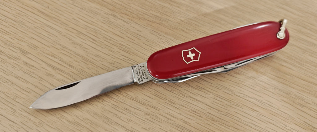 Victorinox Swiss Army Climber President 235U Victoria 1961-68 Bail