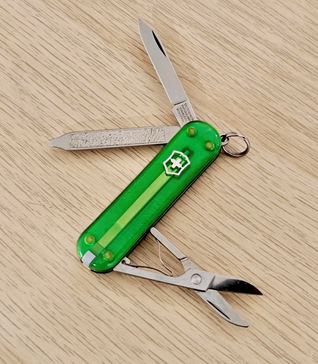 Navaja suiza Victorinox Classic SD Té Verde