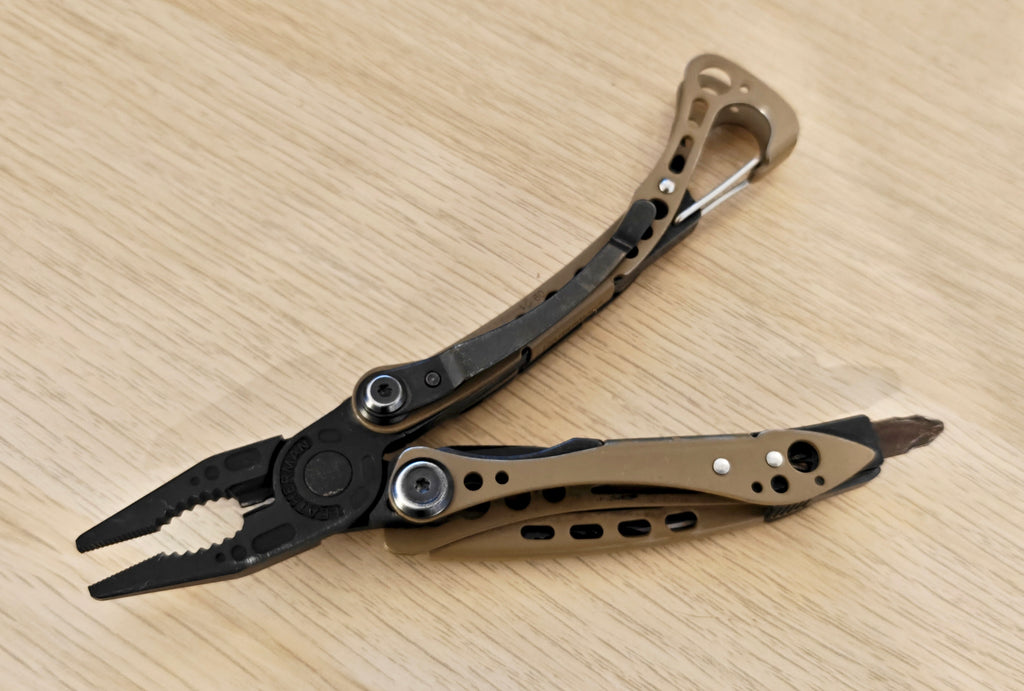 Leatherman Skeletool Coyote Tan