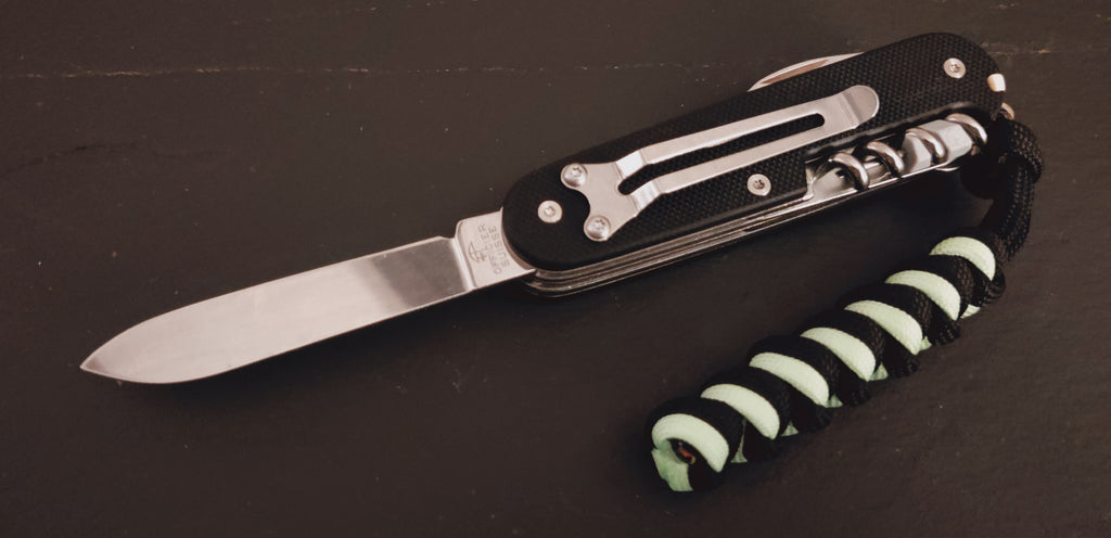 Victorinox Swiss Army Custom Yeoman Woodsaw G10