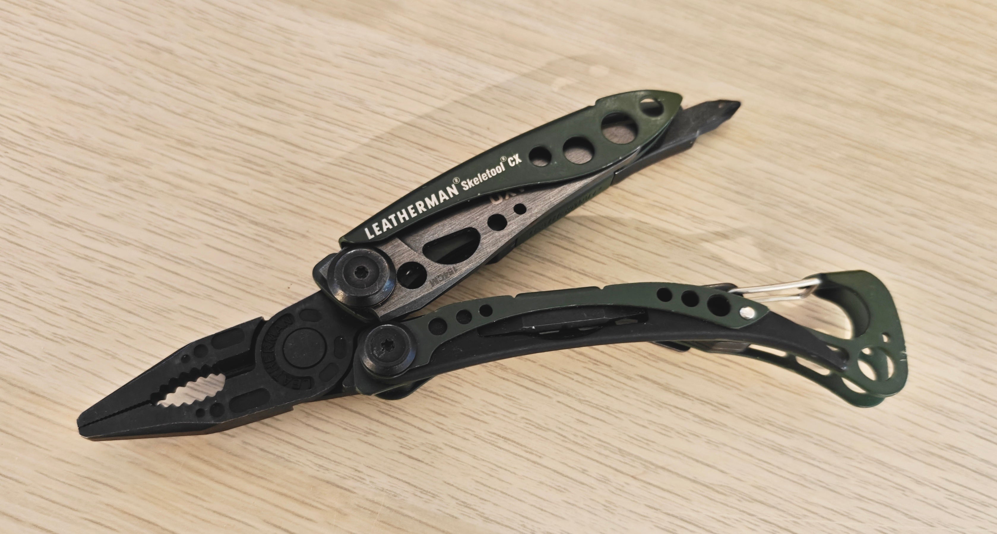 Leatherman Skeletool CX Vert olive