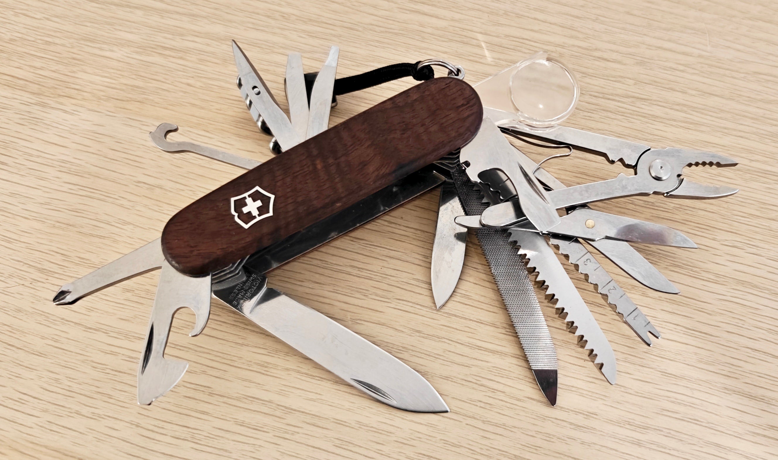 Victorinox Swiss Army Knife Swisschamp Walnut Wood