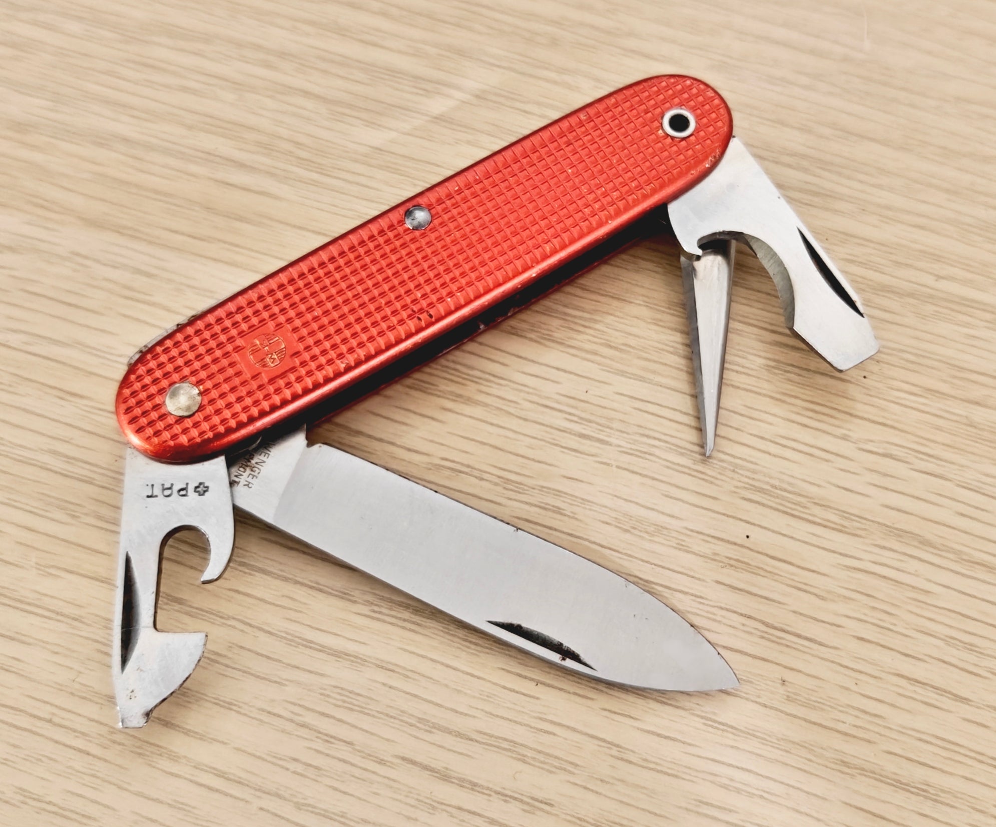 Wenger Swiss Army Soldier 1965 Red