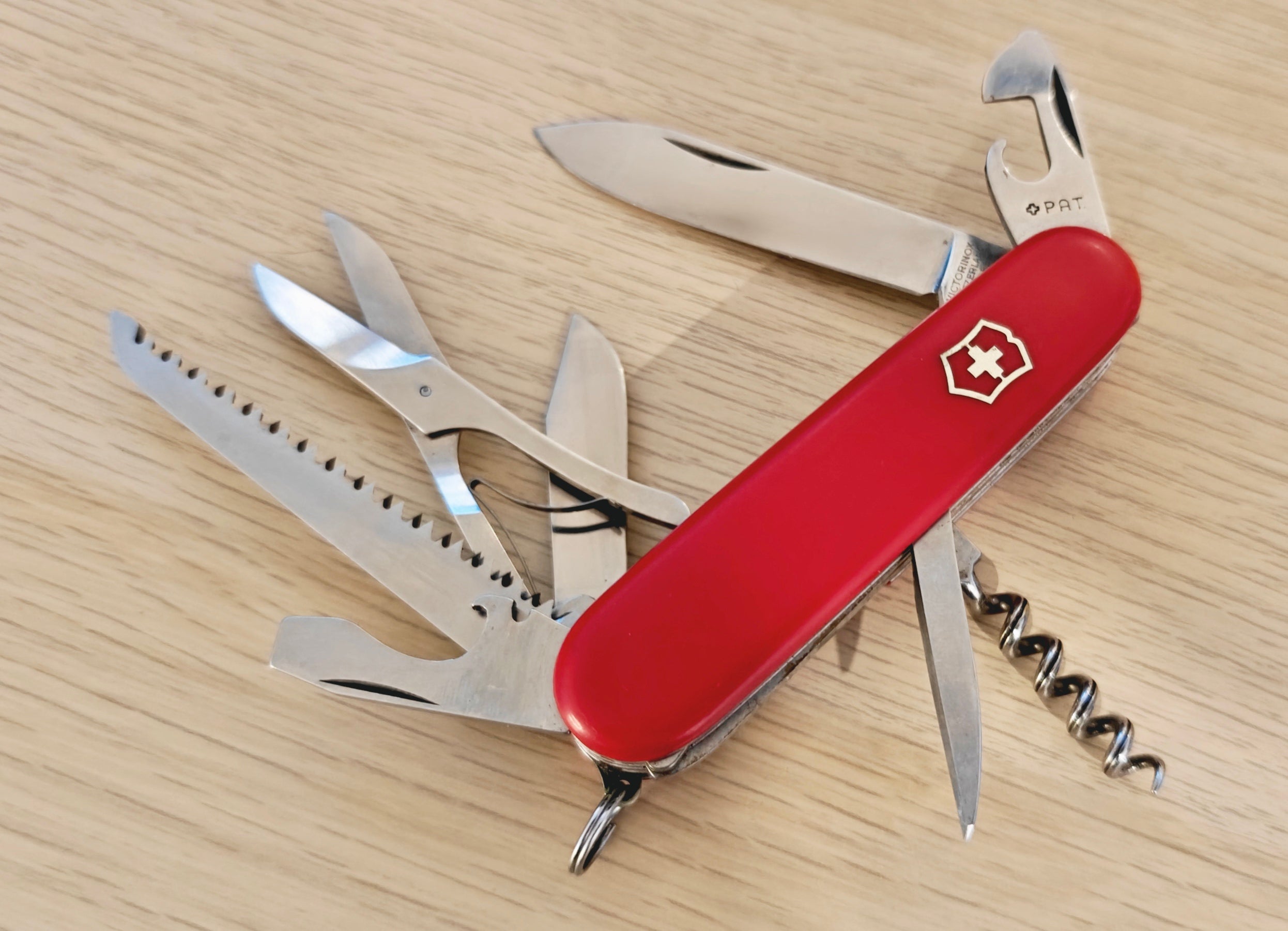 Victorinox Swiss Army Knife Woodsman Huntsman 236U Victoria 1968-1971
