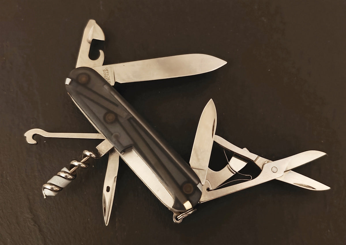 Victorinox Swiss Army Voyager