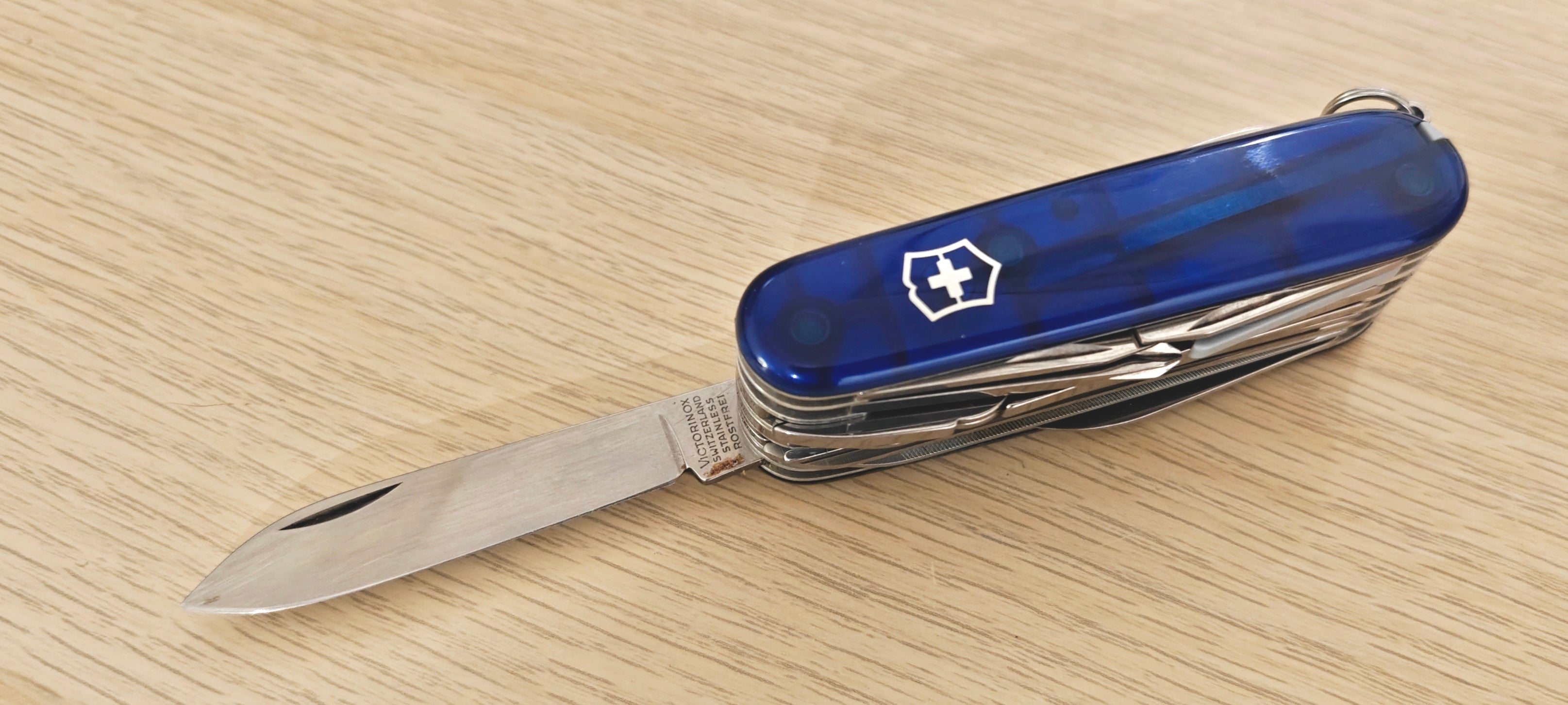 Victorinox Swiss Army Swisschamp Blue 1996-2005 leather pouch