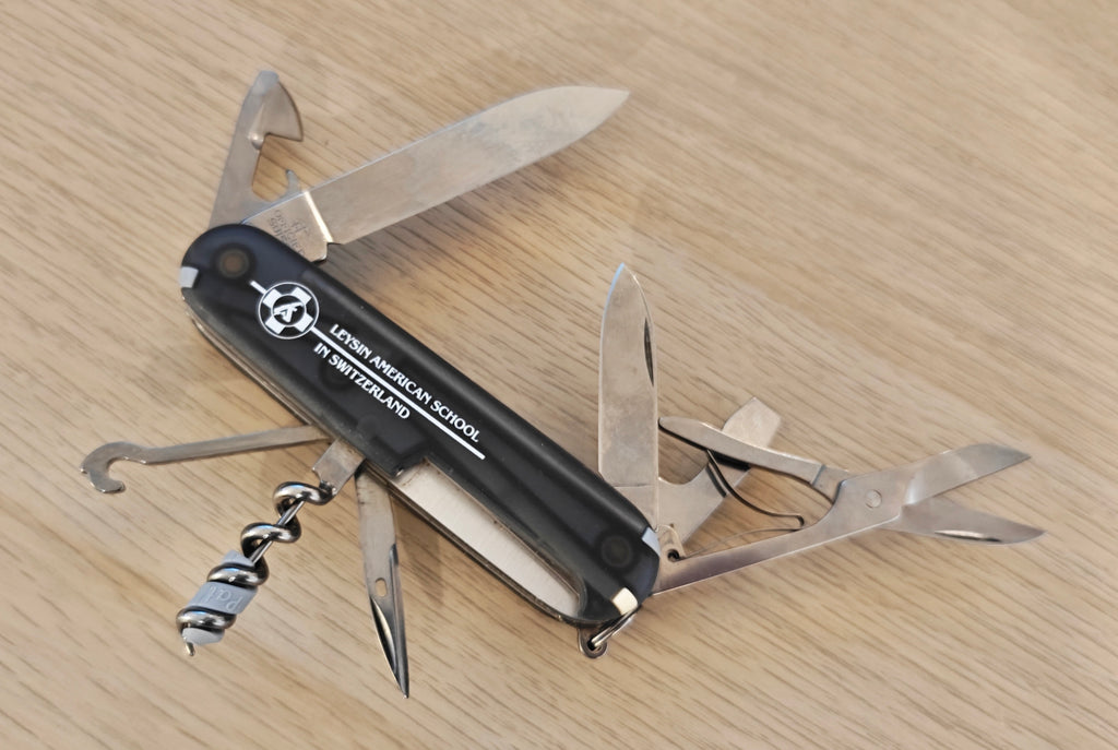 Victorinox Swiss Army Voyager Black Leysin American School