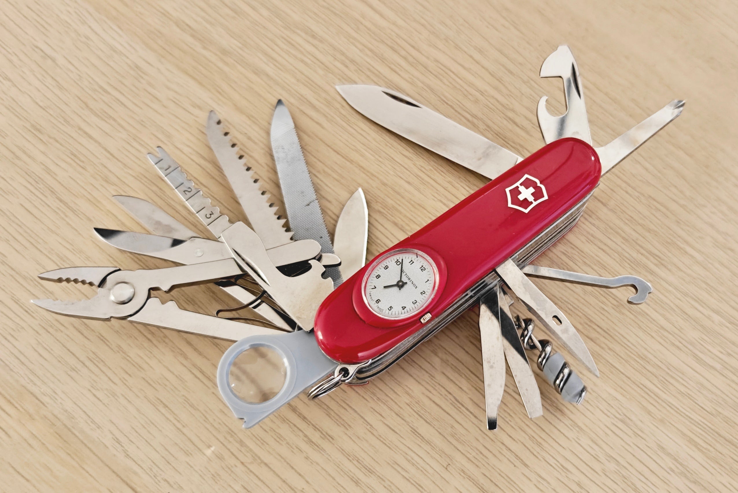 Victorinox Swiss Army Knife Supertimer 1.8816 Large SOS kit 1996 NIB