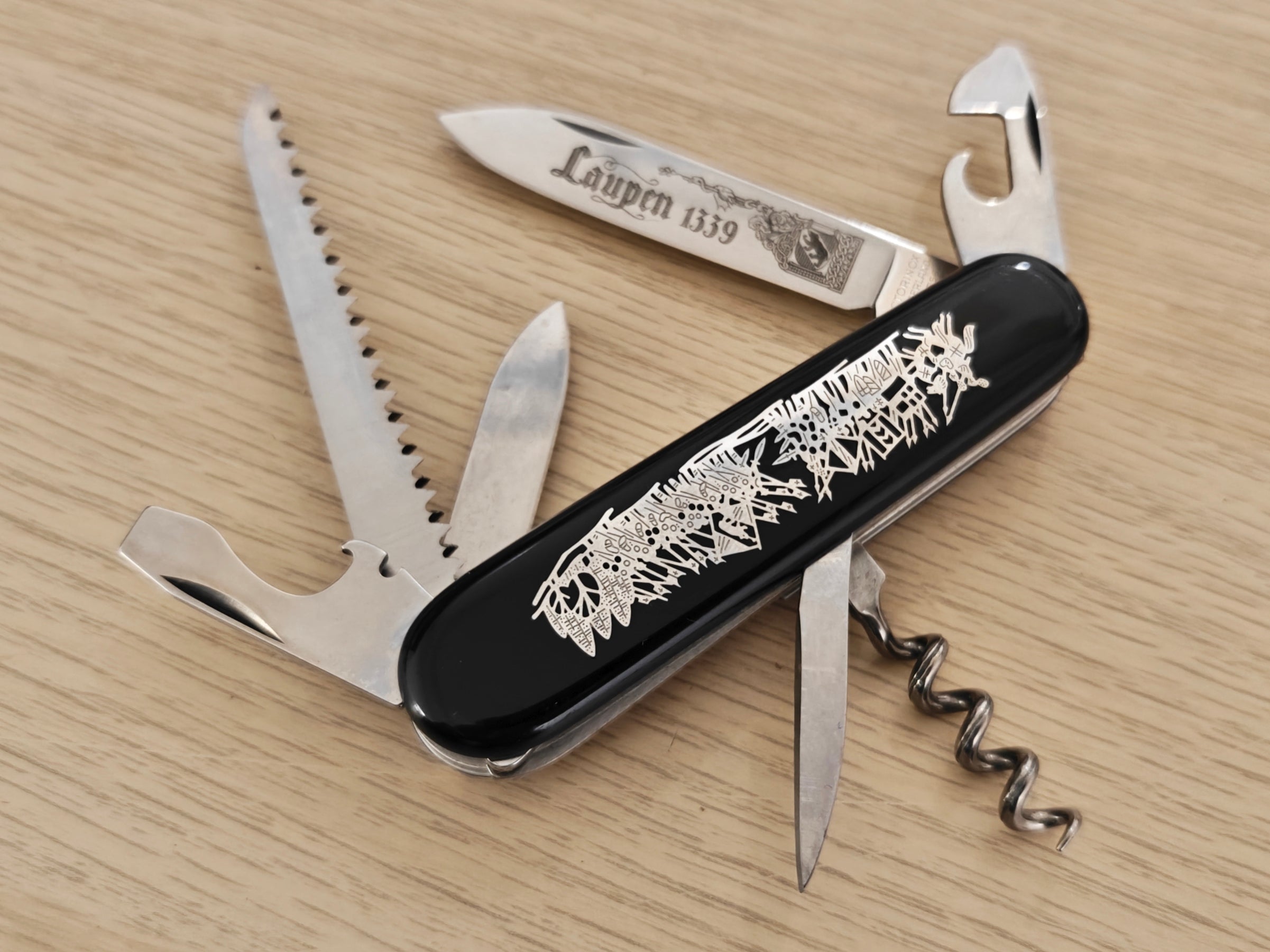 Victorinox Swiss Army Camper Battle Series Laupen 1339