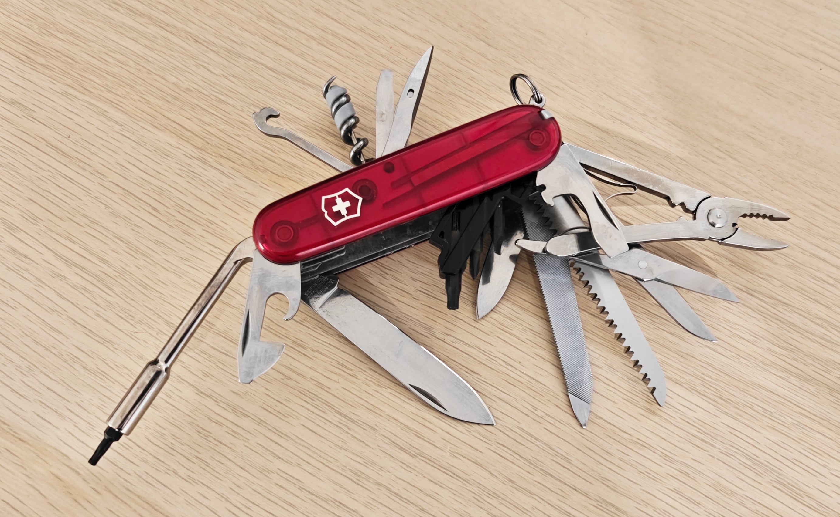 Victorinox Swiss Army Cybertool L