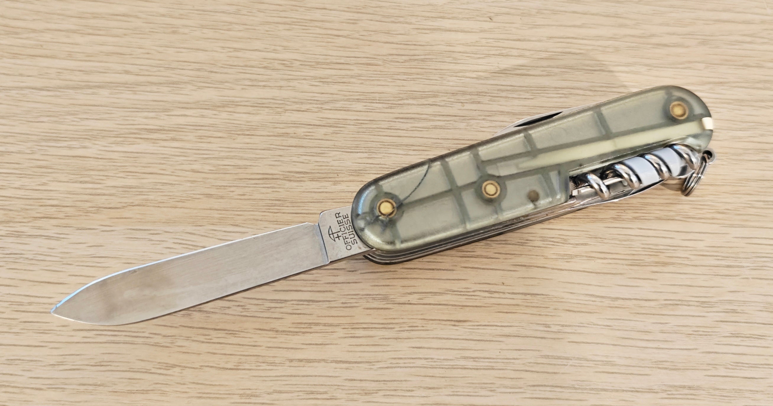 Victorinox Swiss Army Knife Altimeter Rega + Pouch