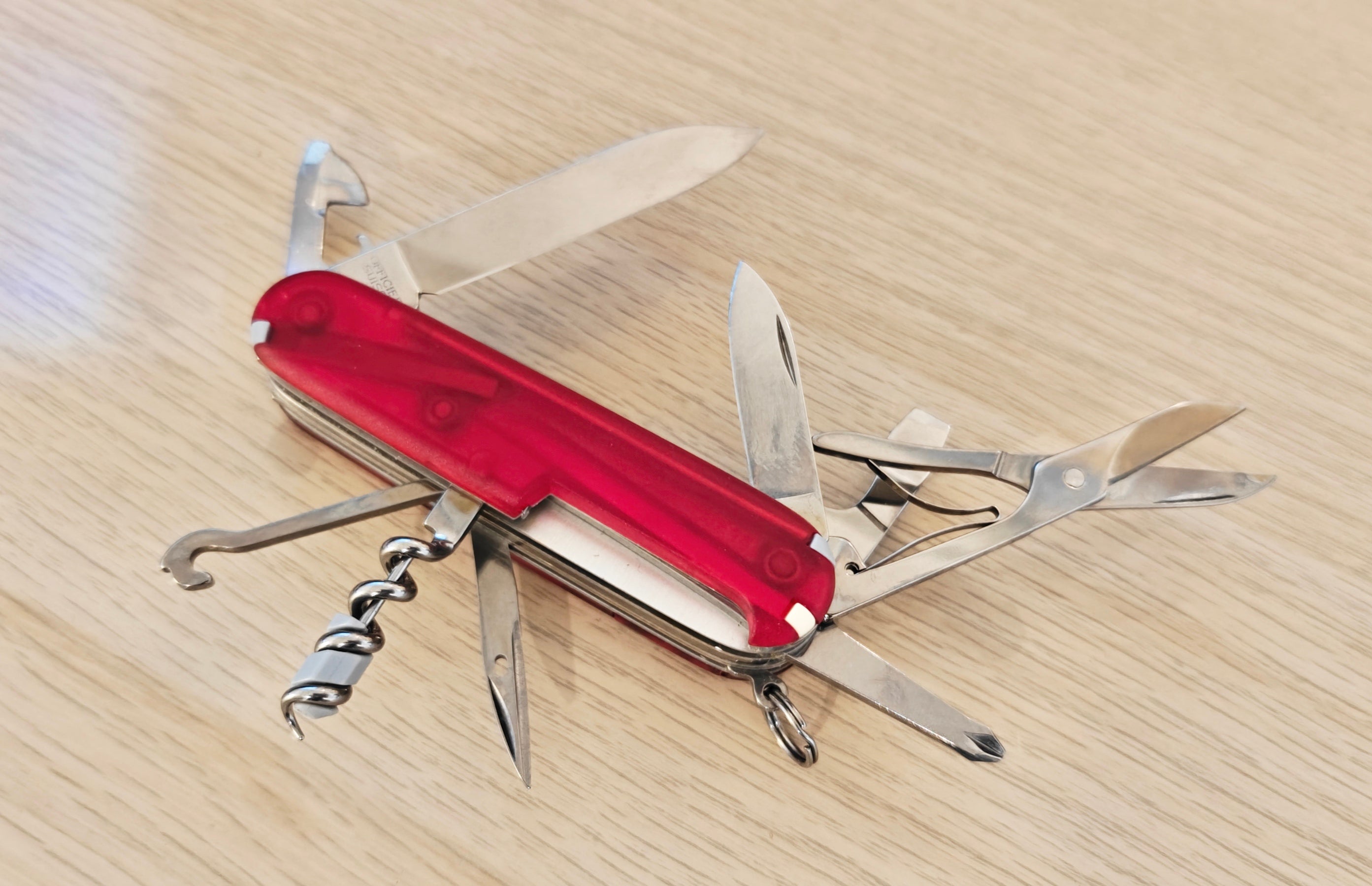 Victorinox Swiss Army Knife Traveller Lite NIB