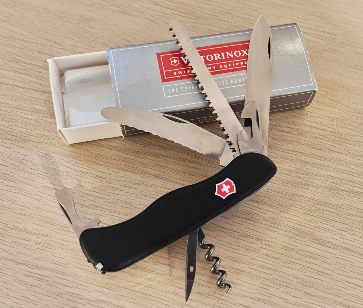 Couteau suisse Victorinox Fireman, verrouillage à glissière, neuf en boîte
