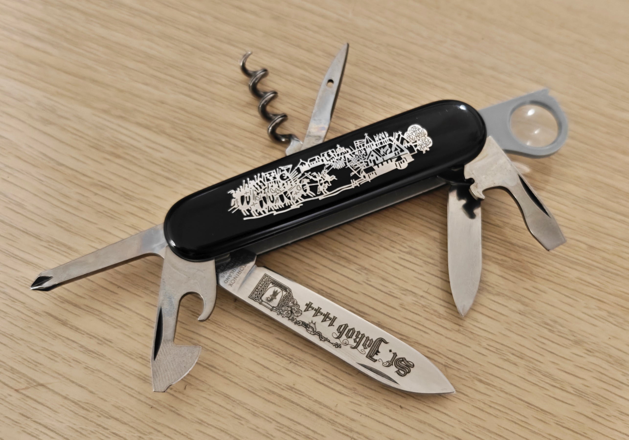 Victorinox Swiss Army Passenger Battle Series St Jakob 1444