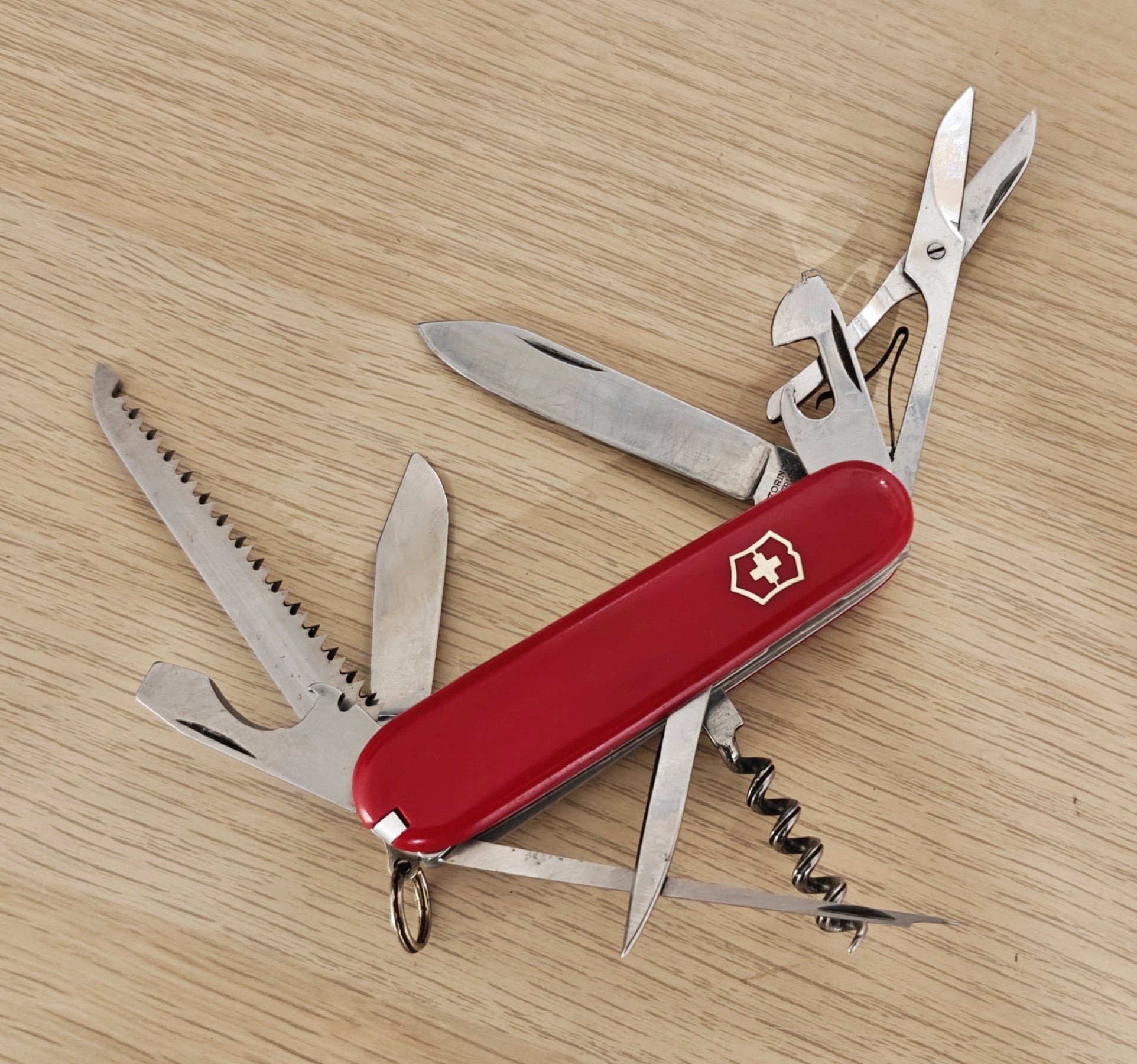 Victorinox Swiss Army Huntsman Victoria LNF 236U 1971-1973