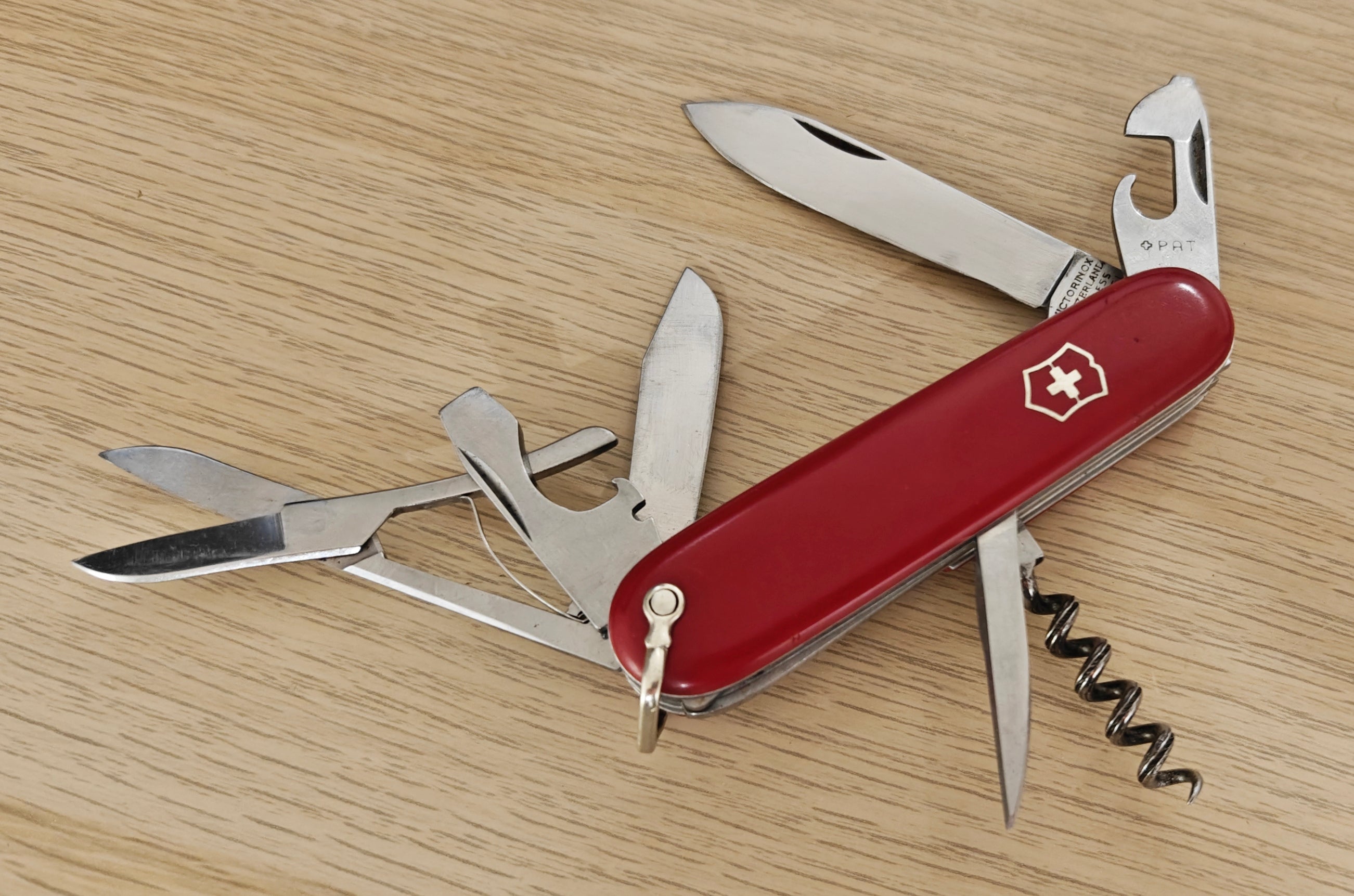 Victorinox Swiss Army Climber President 235U Victoria 1961-68 Bail