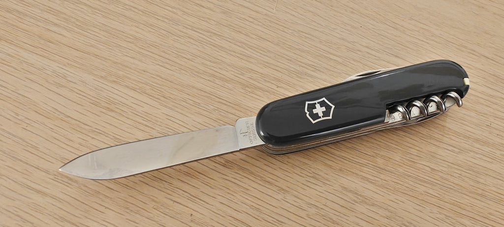 Victorinox Swiss Army Huntsman Battle Series Nafels 1388