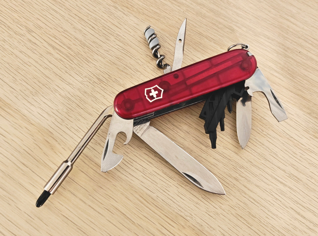 Victorinox Swiss Army Cybertool 29 Ruby Old Cross