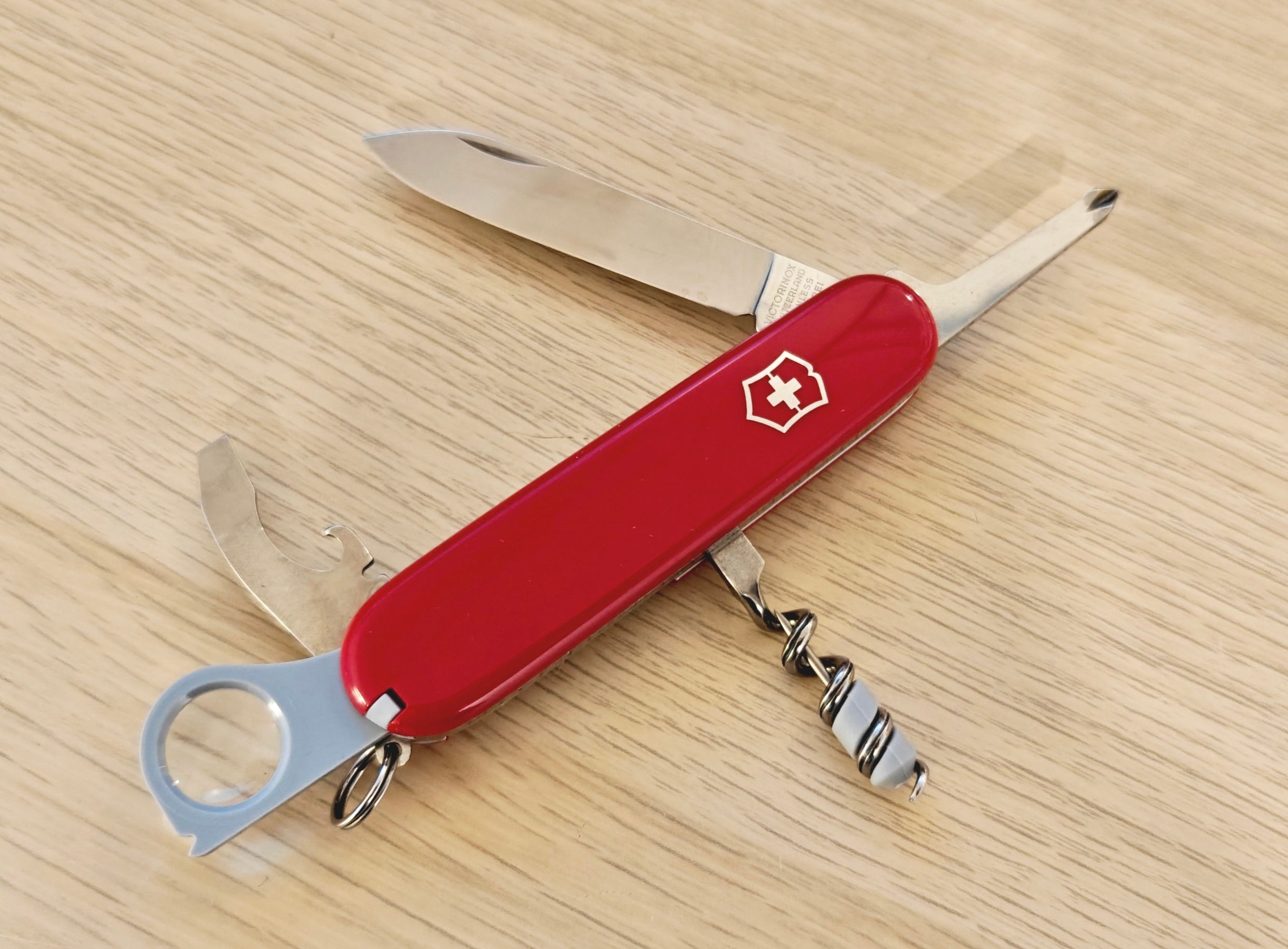 Victorinox Swiss Army Scientist 1986 NIB