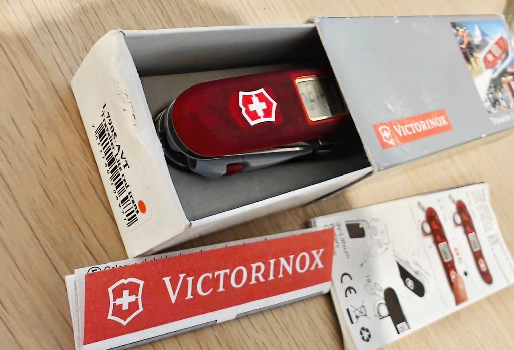 Victorinox Swiss Army Knife Traveller Lite NIB