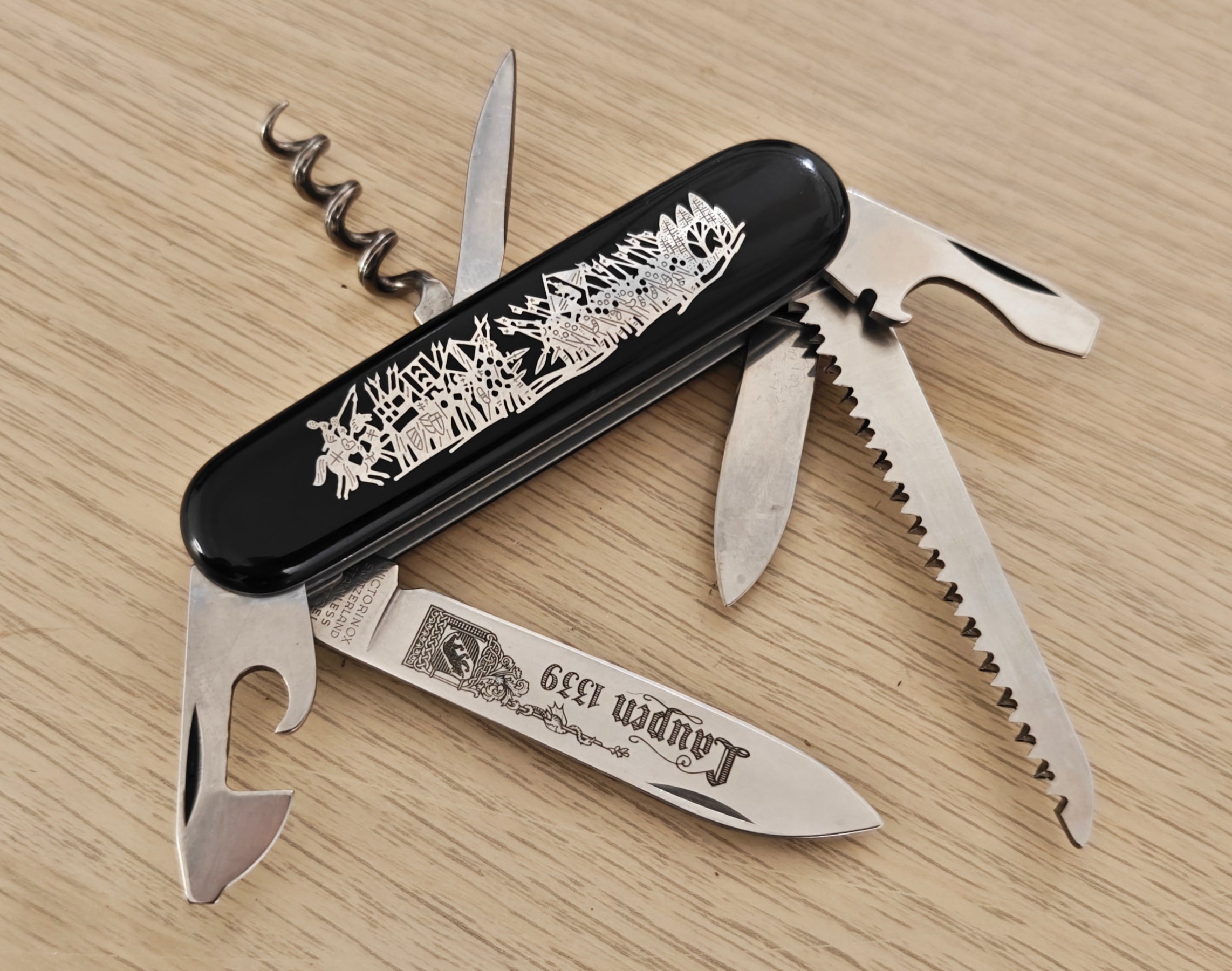 Victorinox Swiss Army Camper Battle Series Laupen 1339