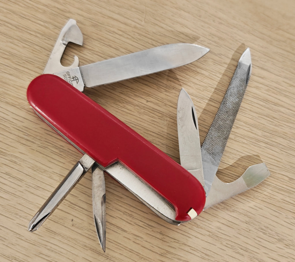 Victorinox Swiss Army Automobile Special Grand Prix Junior 1983-1985