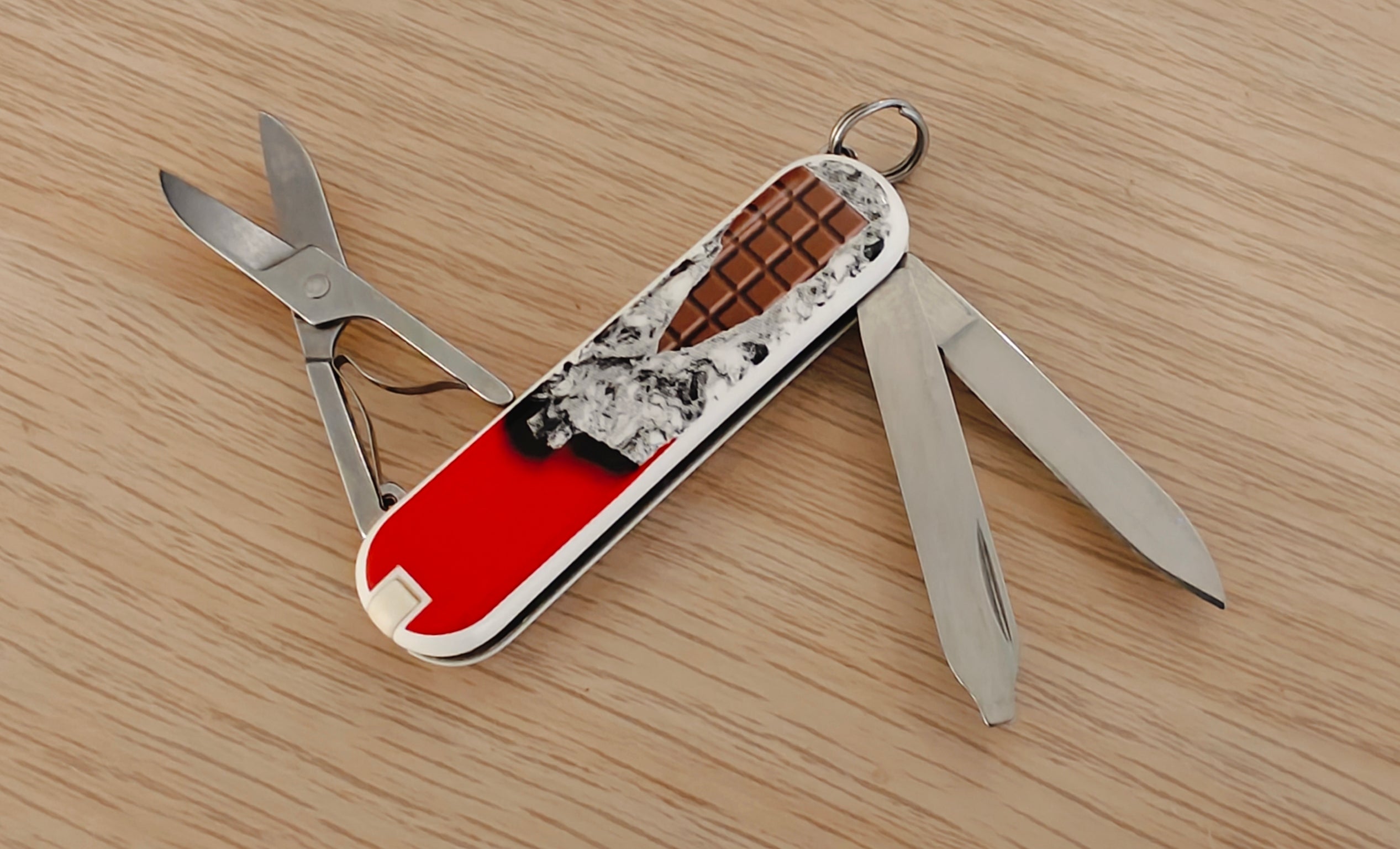 Victorinox Swiss Army Classic SD Chocolate