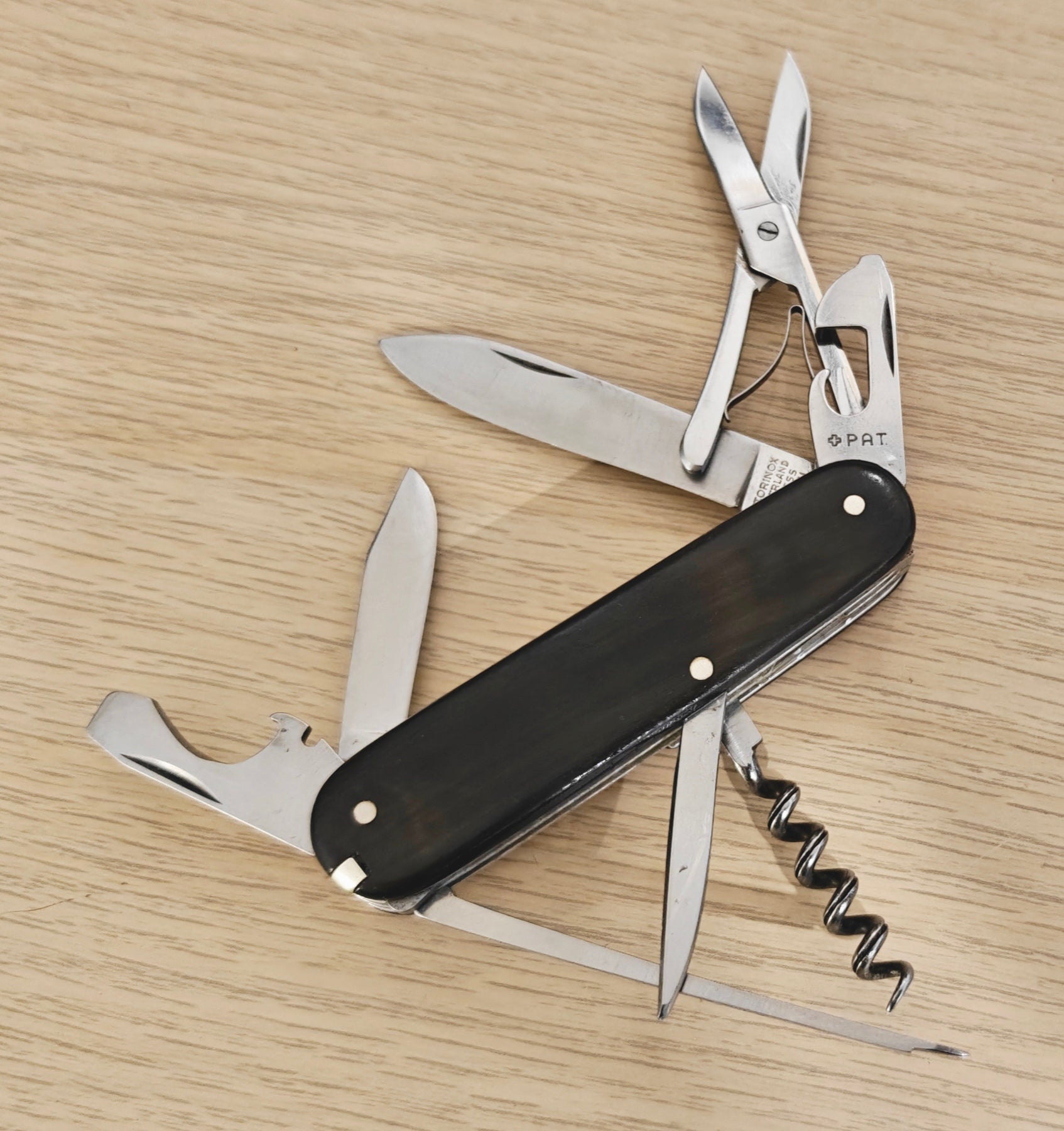 Victorinox Swiss Army Knife Climber Small LNF 84mm Horn 1961-1971