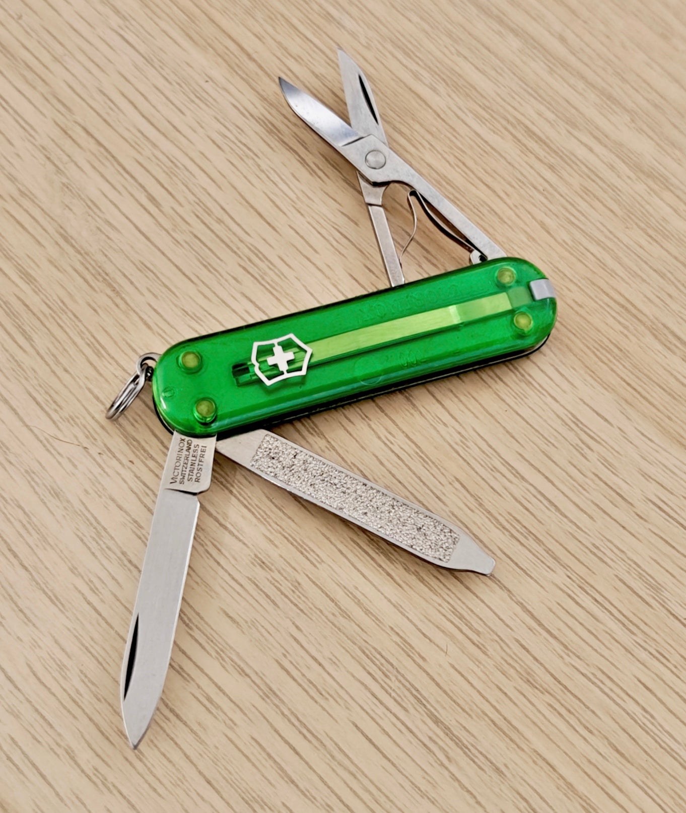 Victorinox Swiss Army Knife Classic SD Green Tea