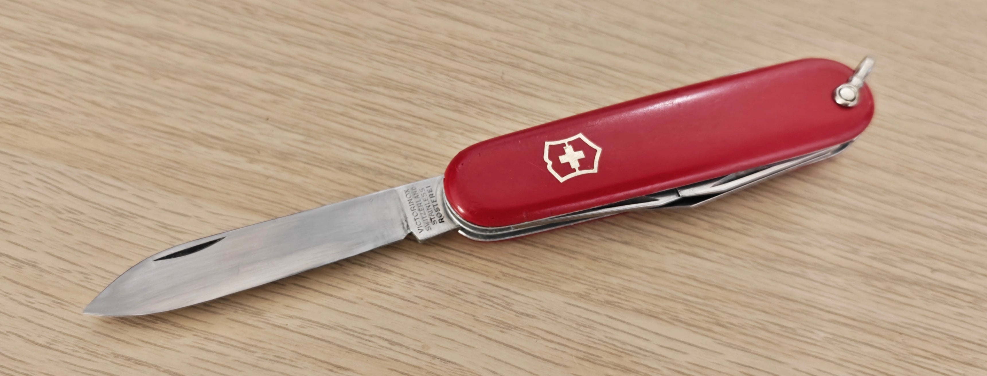 Victorinox Swiss Army Standard Victoria 1971 Bail