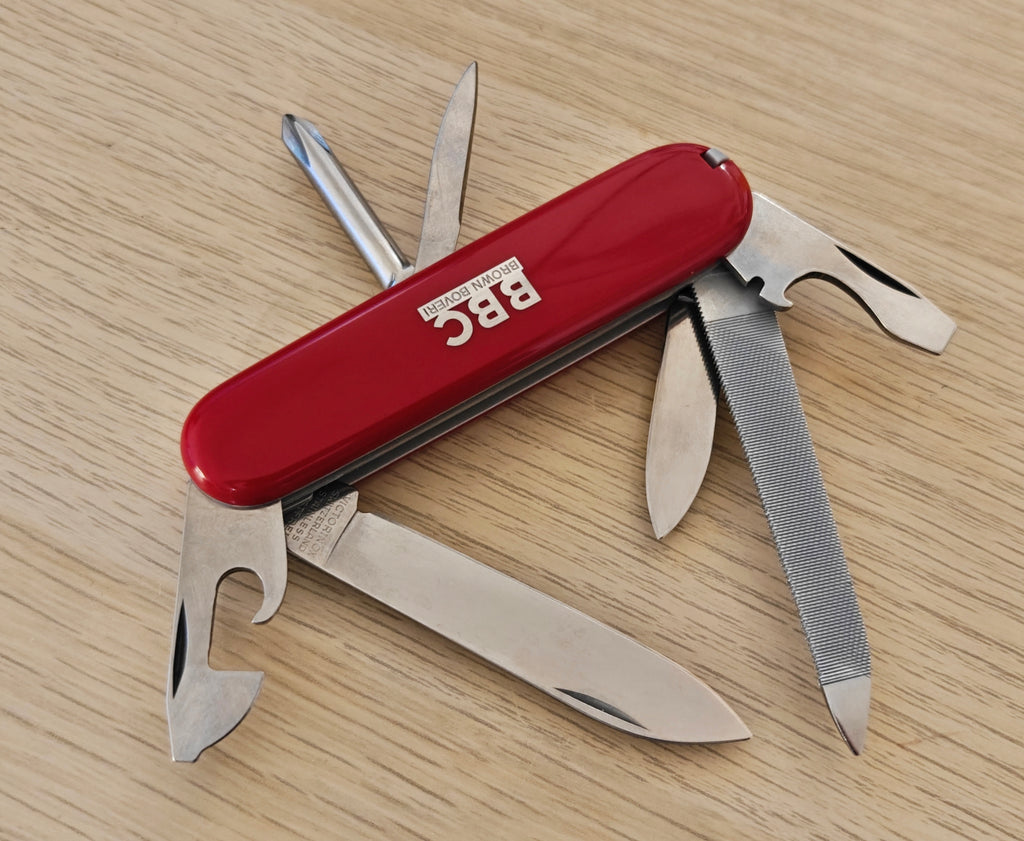 Victorinox Swiss Army Automobile Special 1983-1985 BBC Brown Boveri incrustation métallique