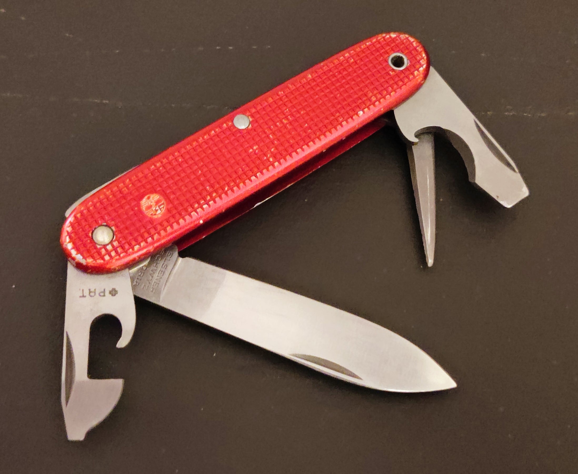 Victorinox Swiss Army Soldier 1964 Elsener Victoria Vermelho